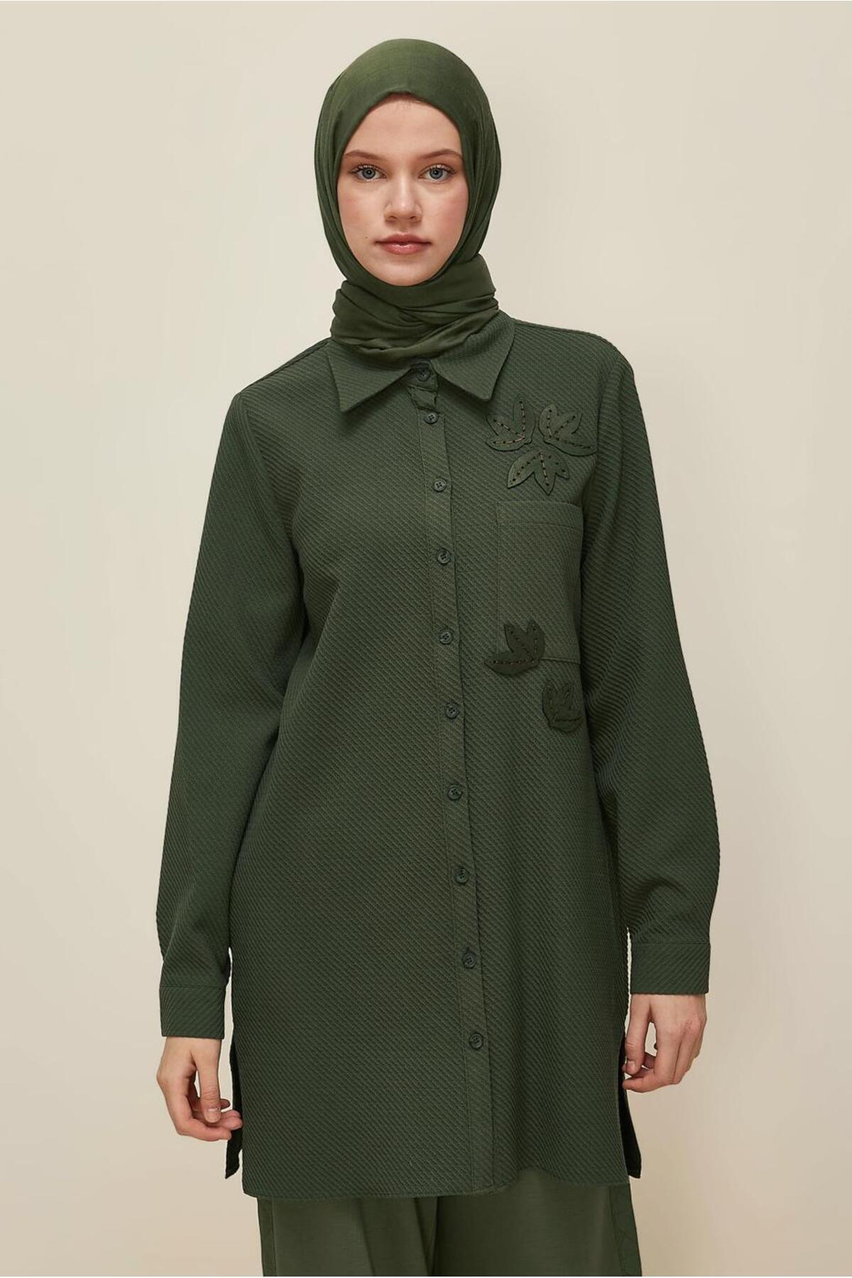 آلوینا پیراهن یقهدار تونیک ۴۵۹۴۳ آلوینا پیراهن یقهدار تونیک ۴۵۹۴۳