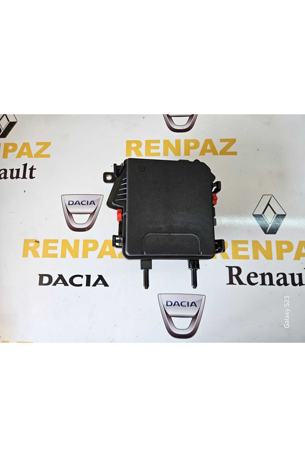 Orjinal FLUENCE/MEGANE 3 SİGORTA KUTU KAPAĞI TAKIM 284C40002R - 284B10002R