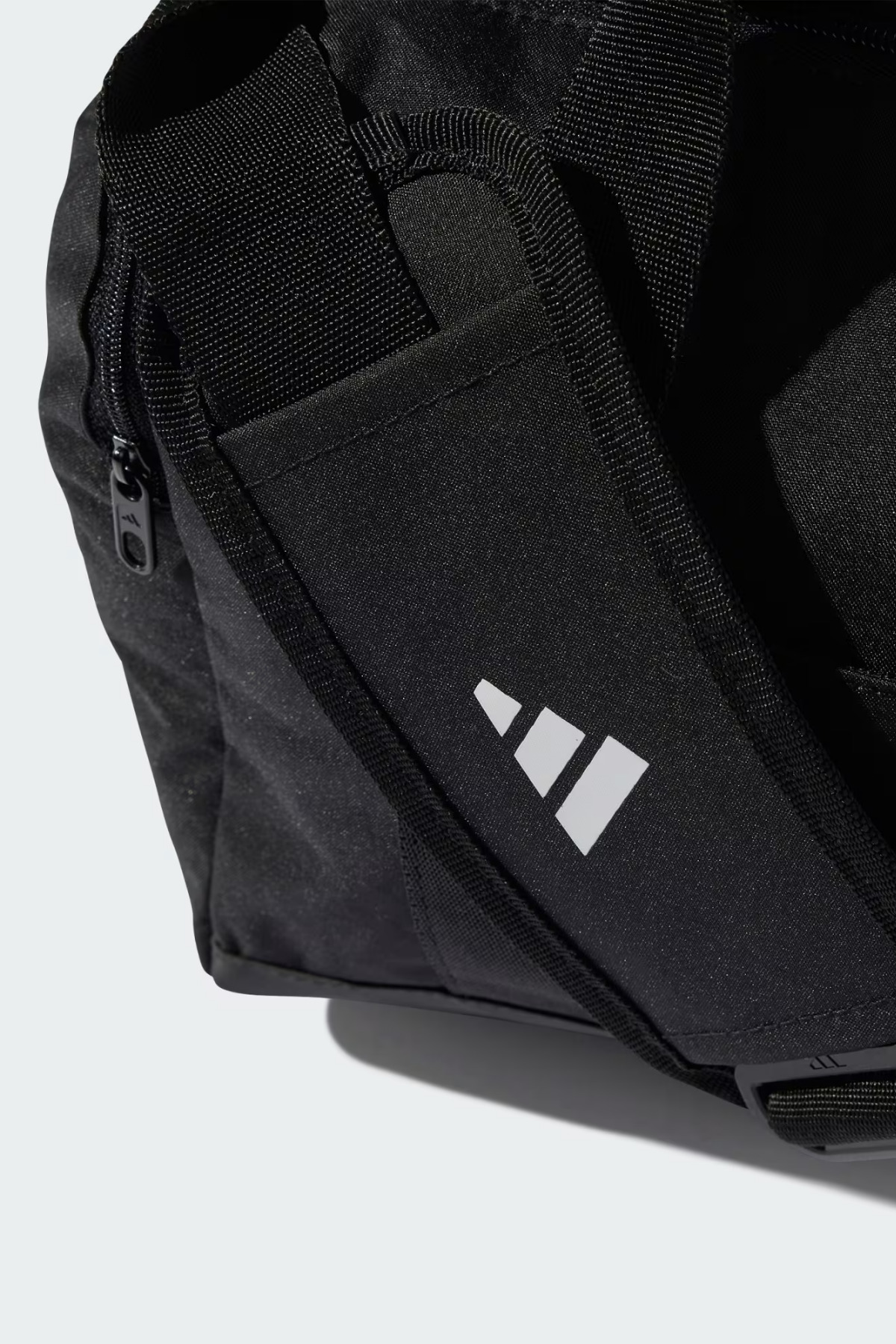 adidas Linear 12,5 L Spor Çantası JE8347 - Ekstra Küçük Tek Ebat siyah görsel 6