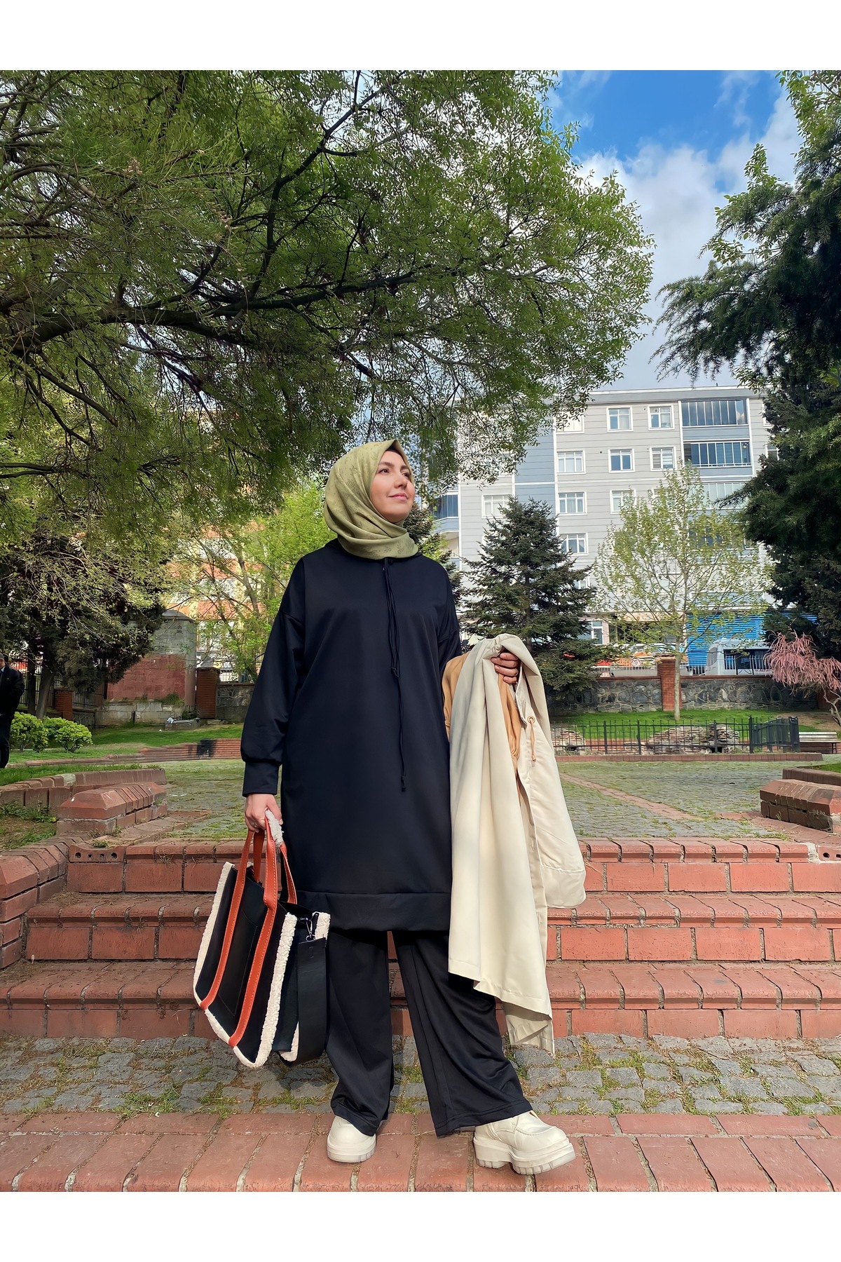 BZ BUTİK Kapşonlu iki iplik eşofman takımı siyah