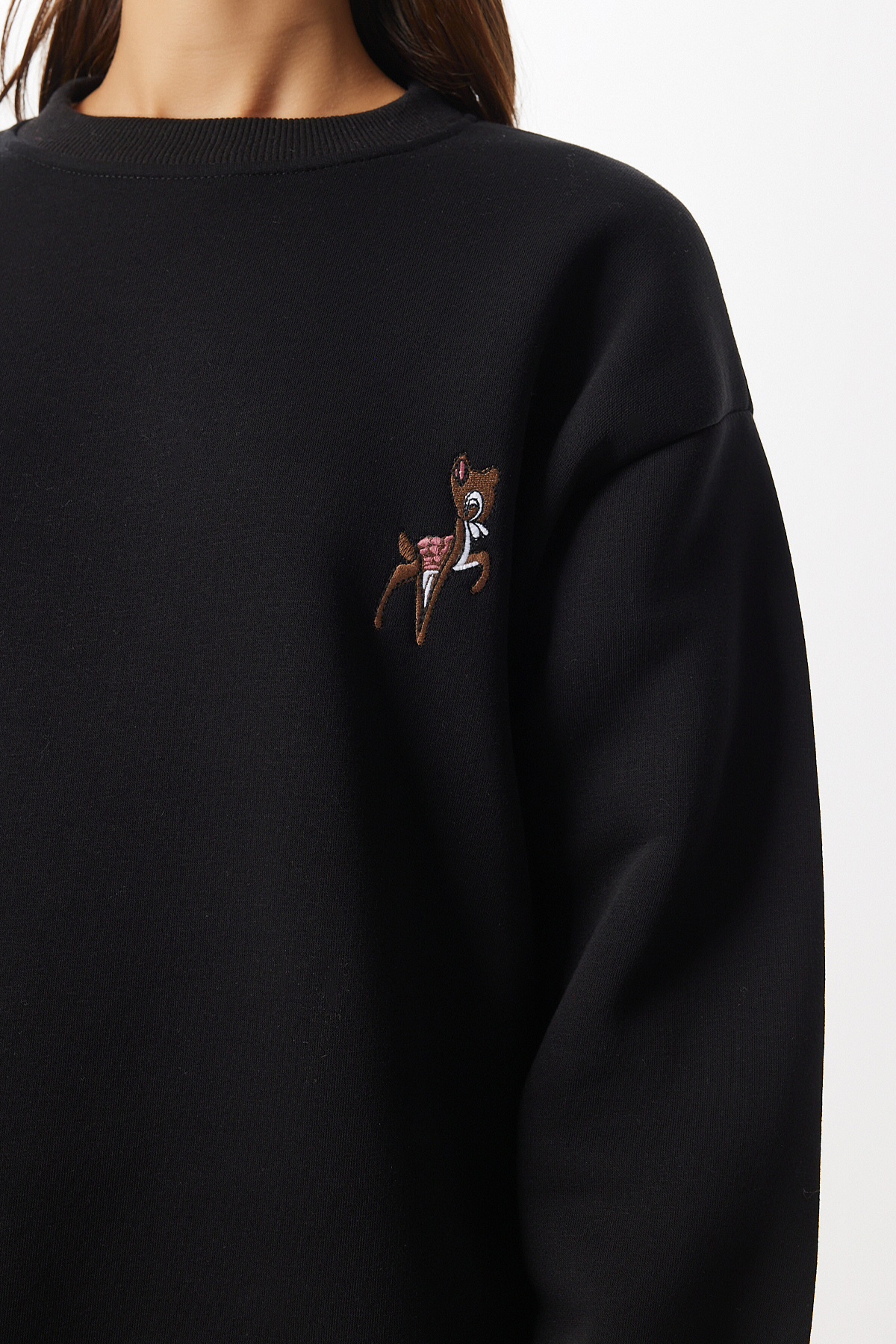 Lovelyİstanbul Nakış İşlemeli Oversize Şardonlu Örme Sweatshirt LZV0036 SİYAH görsel 4