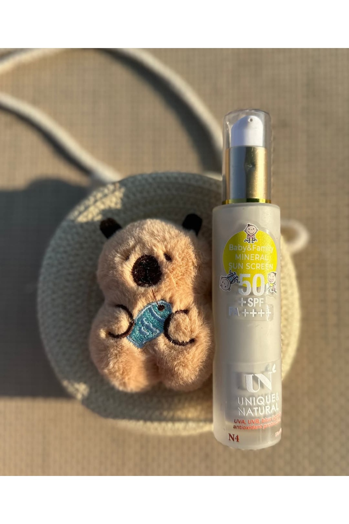 BABY AND FAMILY MINERAL SUN SCREEN 50+SPF / Güneş Kremi — baby-and-family-mineral-sun-screen-50spf — تصویر 6 از 8