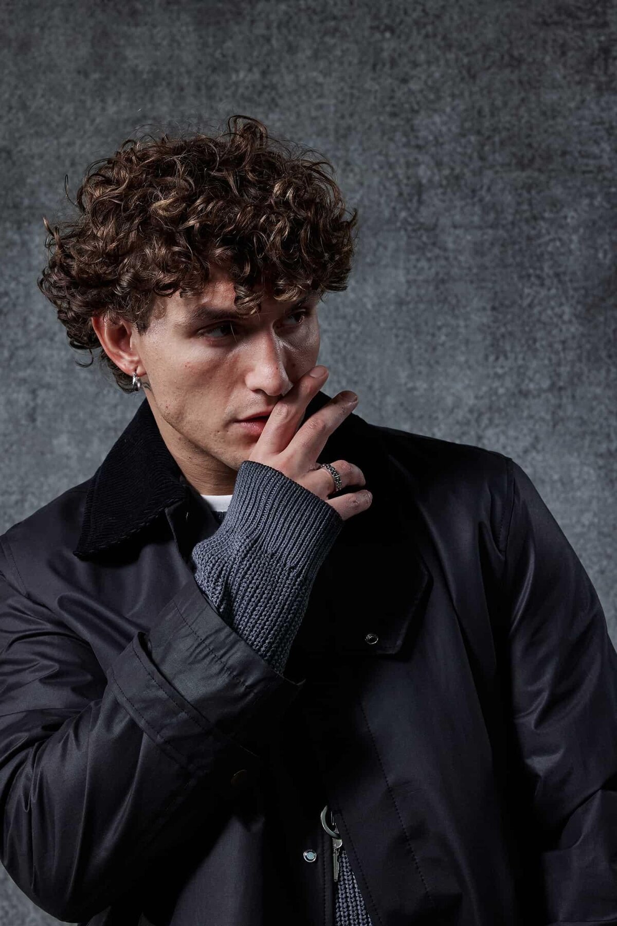 ablukaonline  Erkek Relax Fit Kadife Yaka Detaylı Uzun Trençkot Siyah - Görsel 7