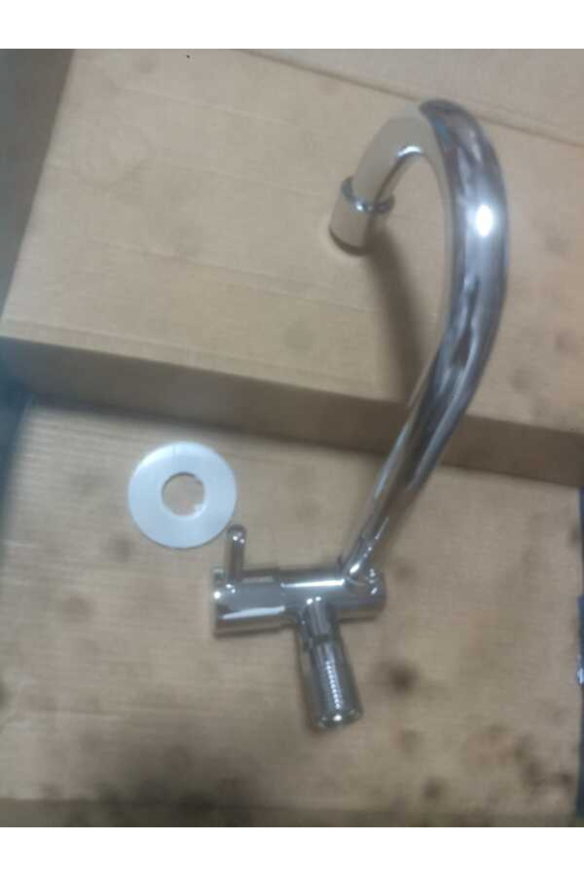 GenelTedarik TELİ LAVOBO BATARYASI DUVARDAN BATARYA TEK SU GİRİŞLİ BATARYA AÇ KAPA