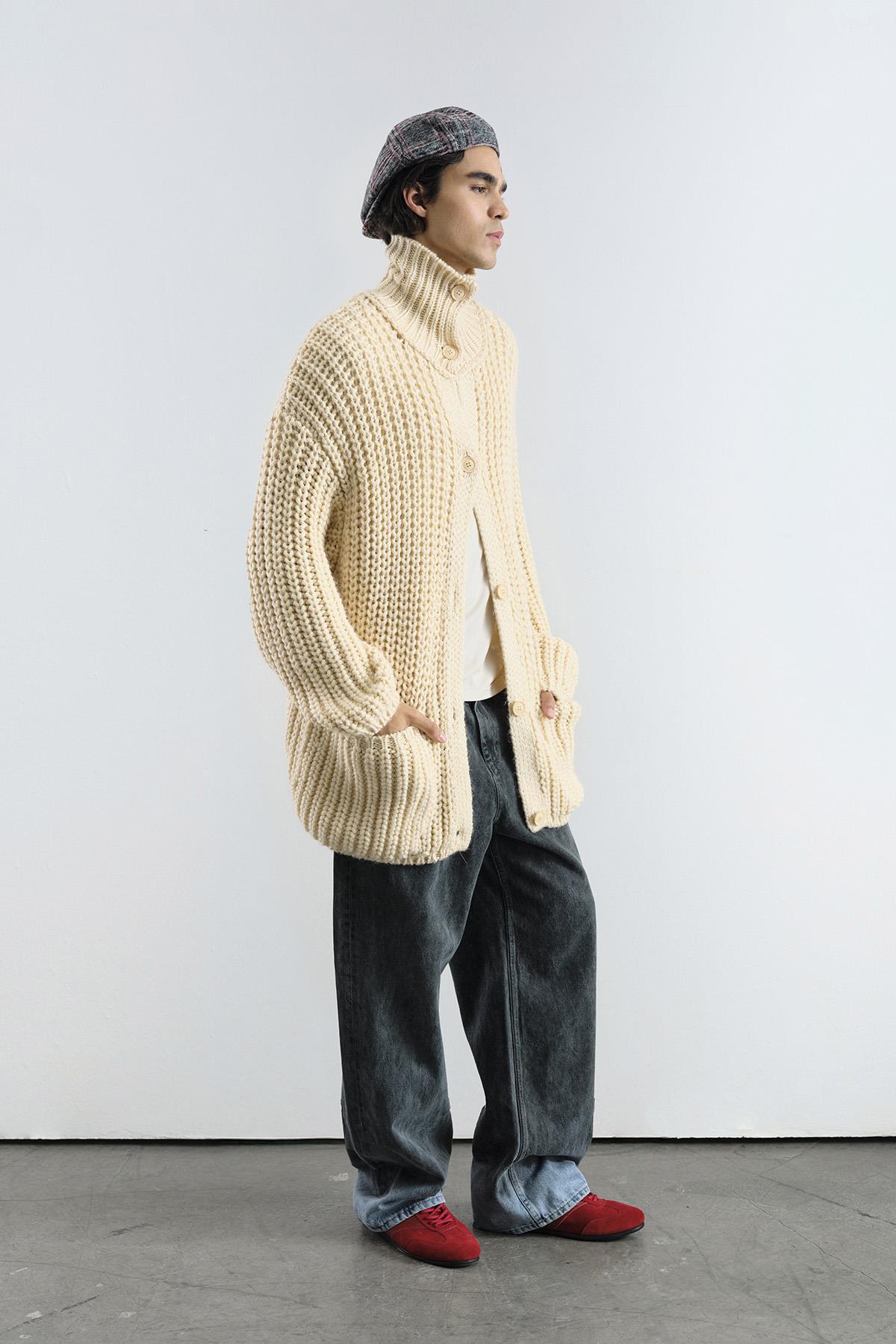 KALIN ÖRGÜLÜ OVERSIZE EKRU HIRKA — رنگارنگ GST20263006 — تصویر 2 از 5