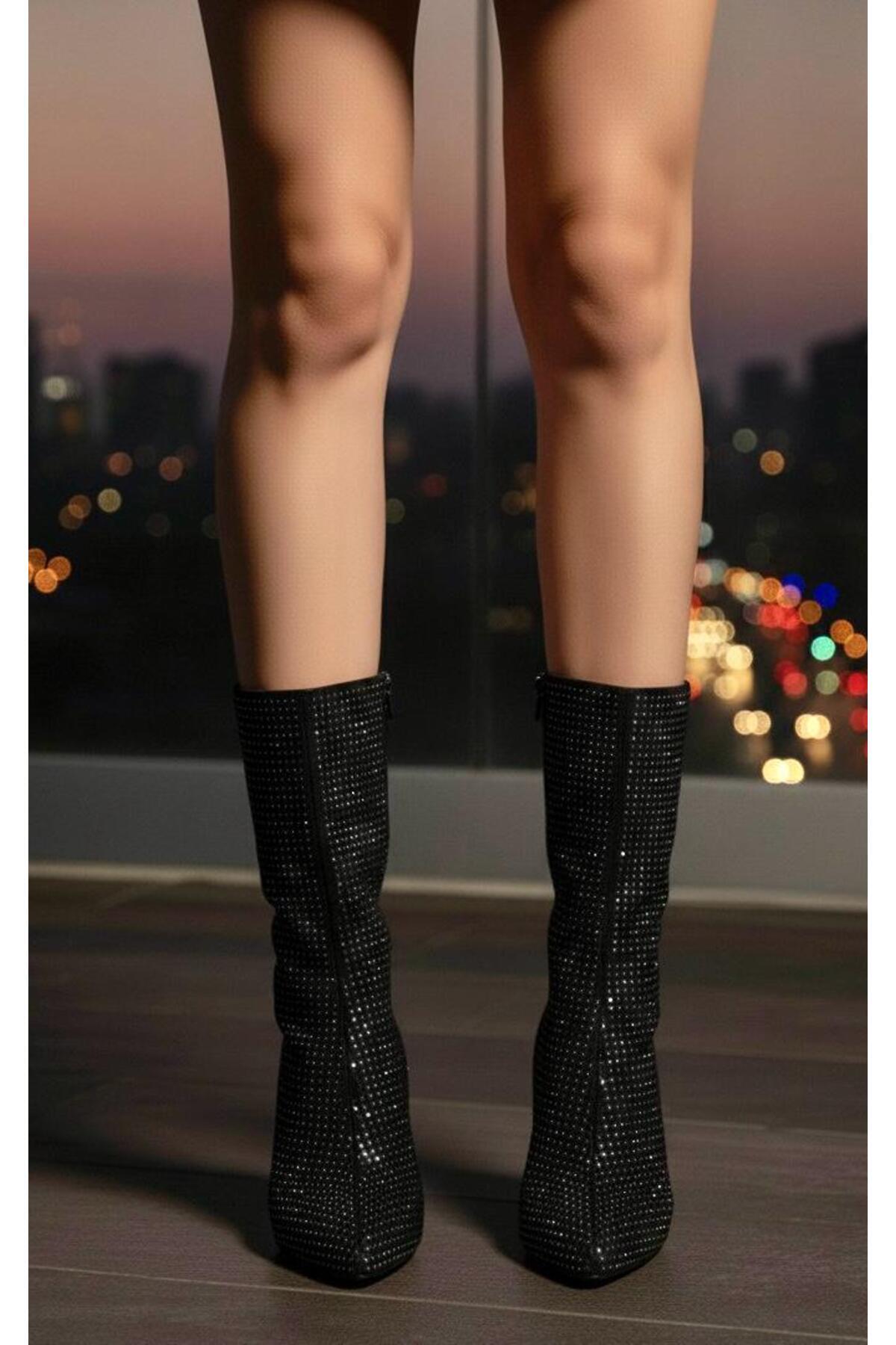 yezy shoes  Gri Taş Detaylı Yüksek Topuklu Kadın Bot Çizme Siyah - Görsel 6