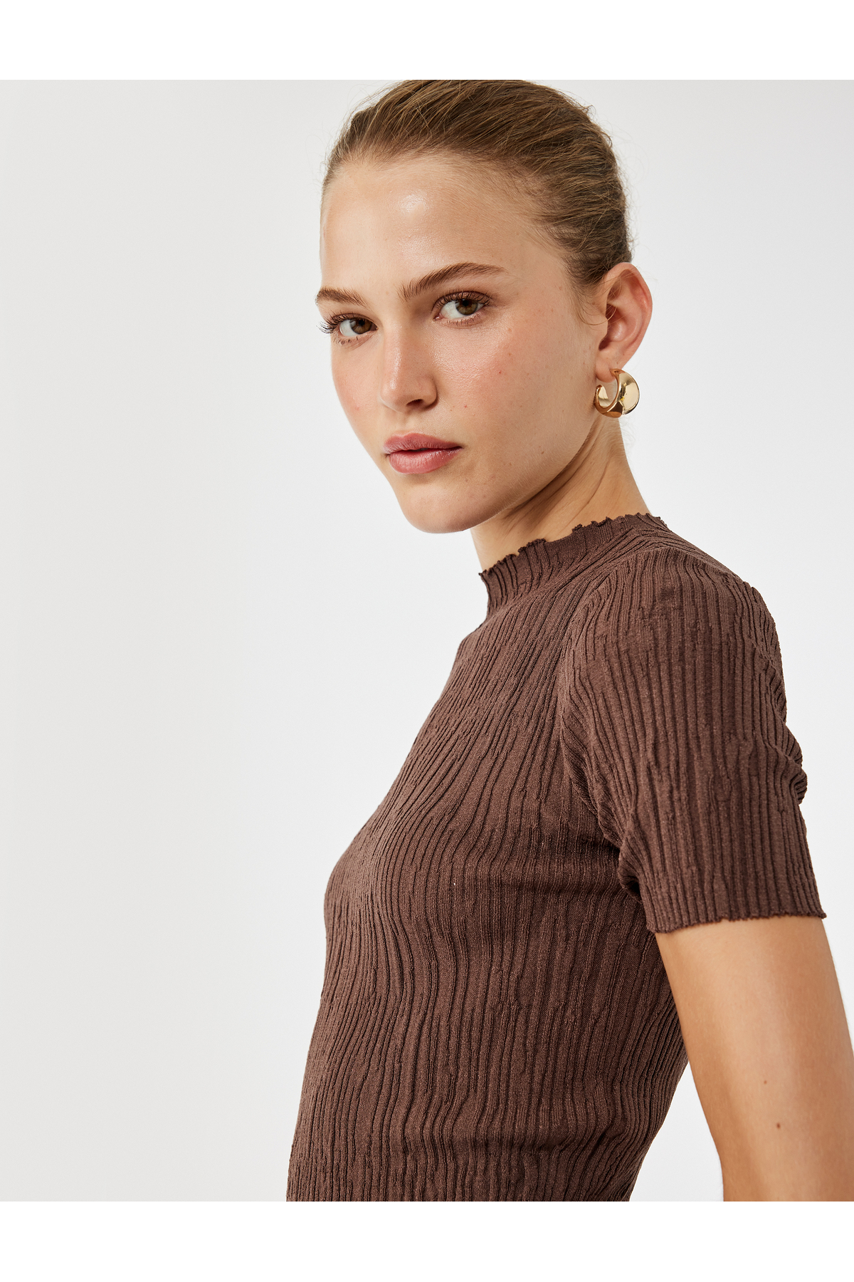 Koton  Kısa Kollu Bisiklet Yaka Büzgülü Dokulu Triko Kazak - Görsel 3