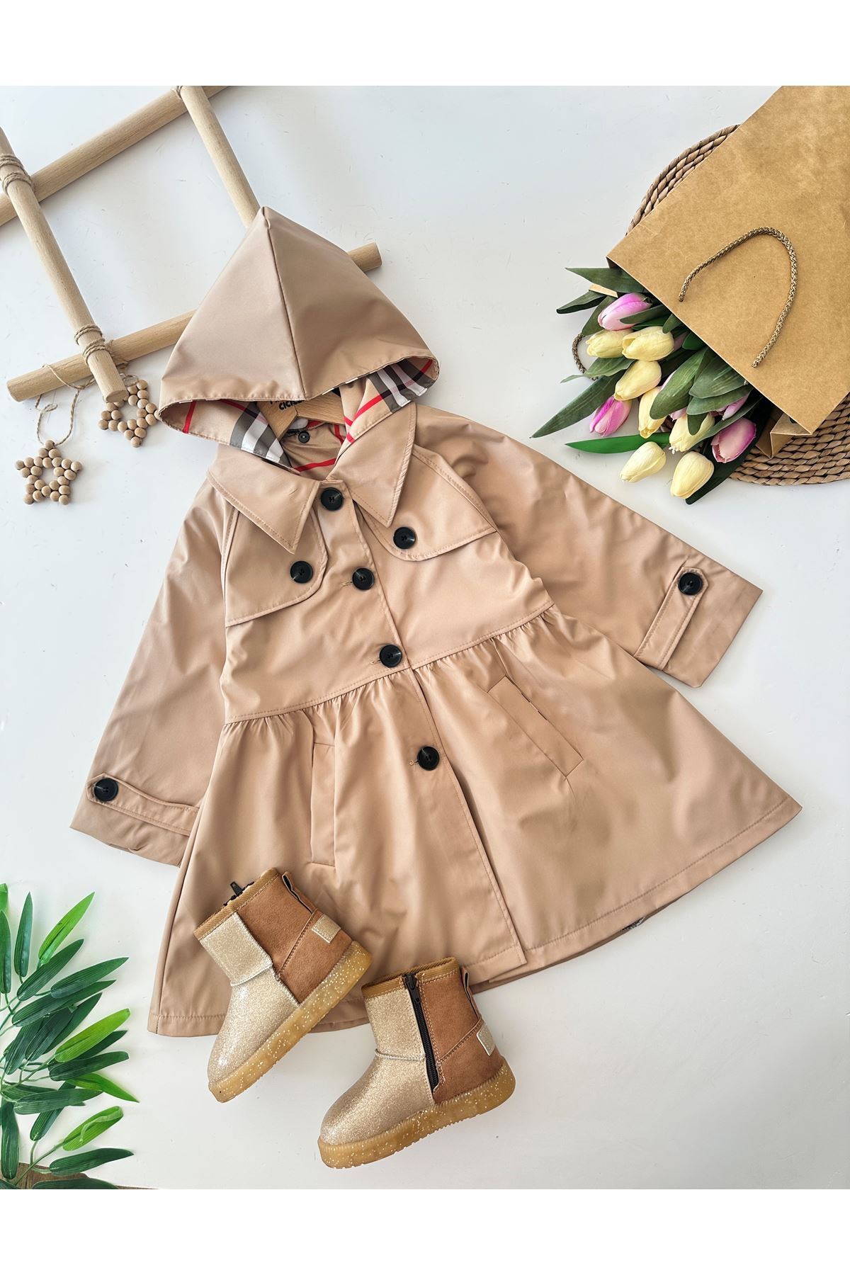 Minigimin Cicileri Miniğimin Cicileri Astarlı Kapüşonlu Kız Çocuk Bondip Trenç - Camel fotoğrafı 3 (önizleme)