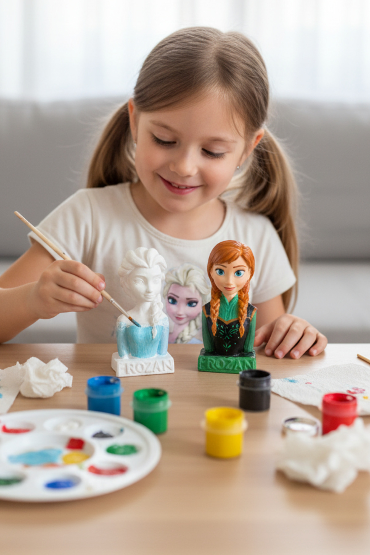 فعالیت نقاشی کودکان السا و آنا (ملکه برف) - فیگور مجسمه ملموس ۱۰۰٪، همراه با بسته هدیه