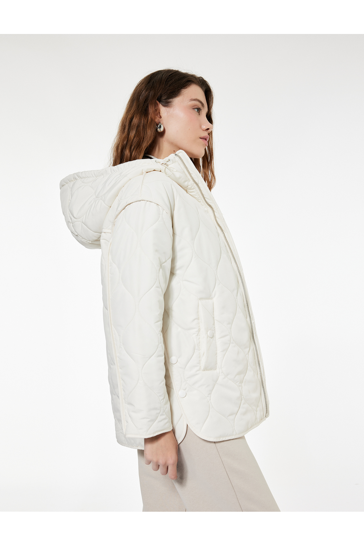 Koton  Uzun Kollu Cepli Fermuarlı Kapüşonlu Kapitone Mont - Görsel 2