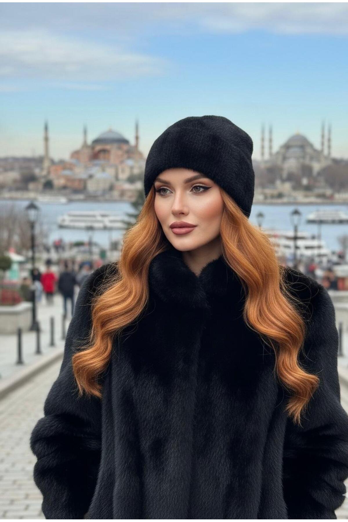 Goldmine Kadın Yumoş Tüylü Bere Siyah görsel 2