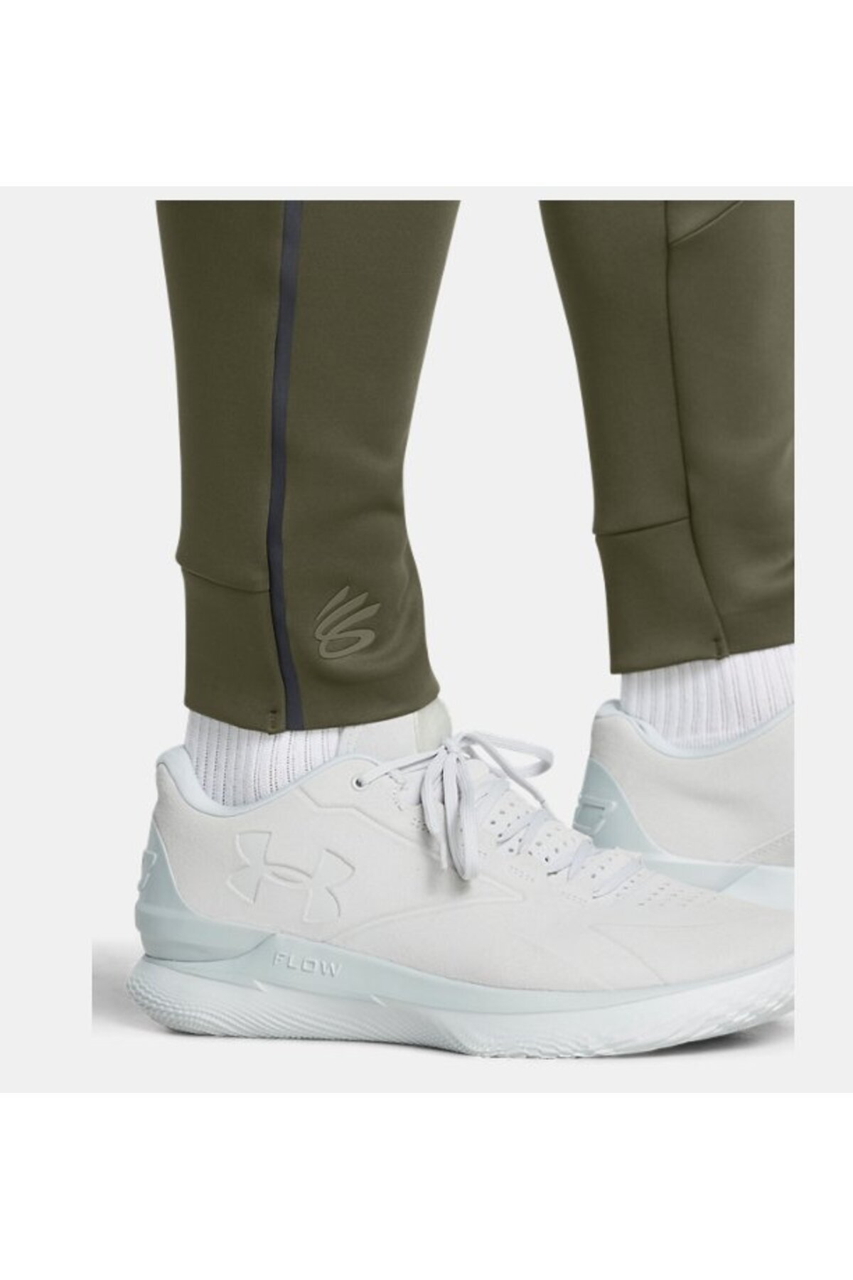 آندر آرمور شلوار مسافرتی مردانه UA Curry مدل ۱۳۸۷۰۹۱-۳۹۰