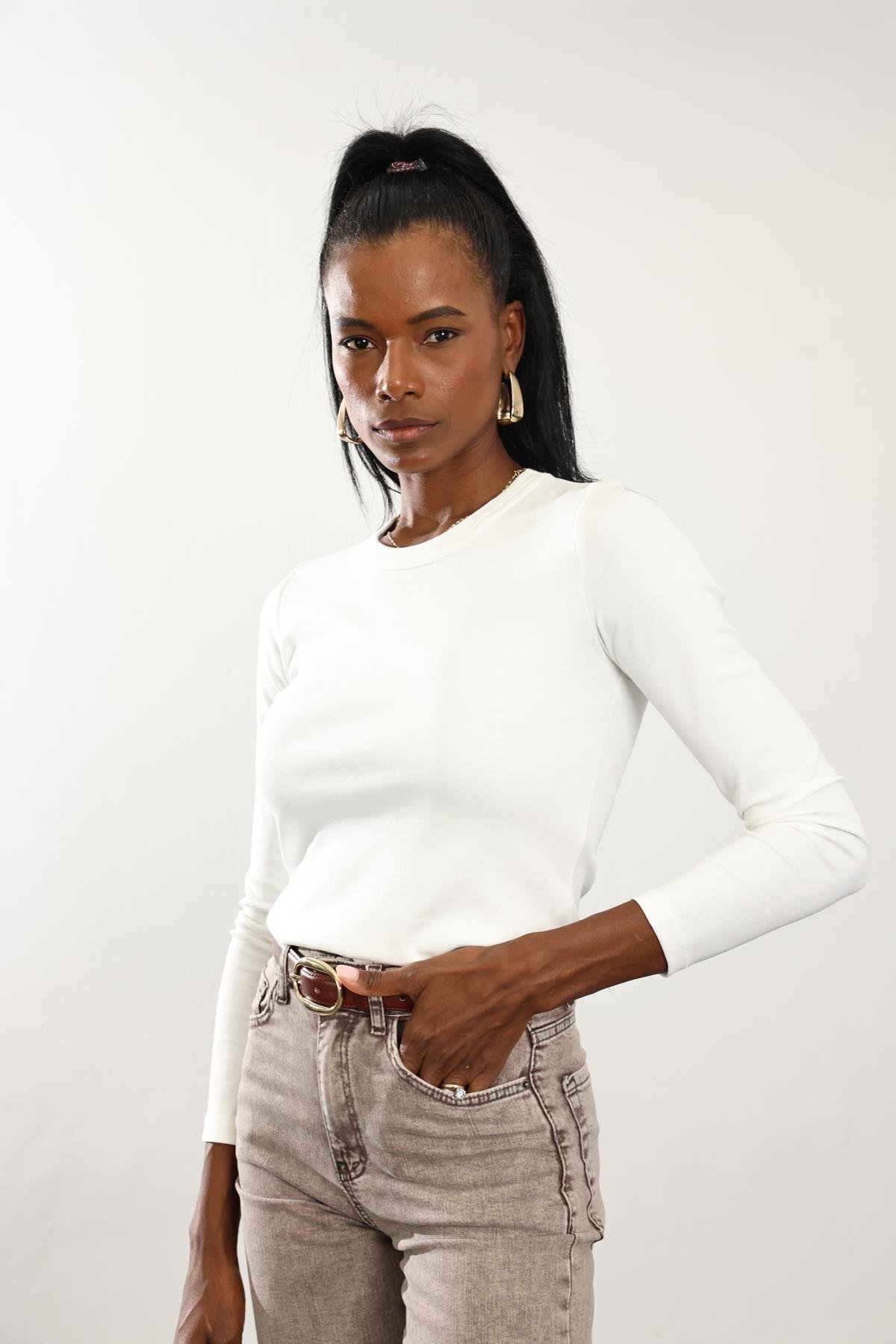 Ecru Fit Basic Long Sleeve T-Shirt
