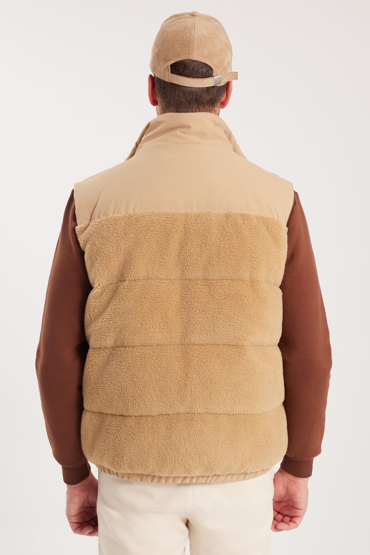 Tudors  Erkek Regular Fit Klasik Kesim Kürk Detaylı Dik Yaka Çift Cepli Sıcak Tutan Taş Yelek - Görsel 7