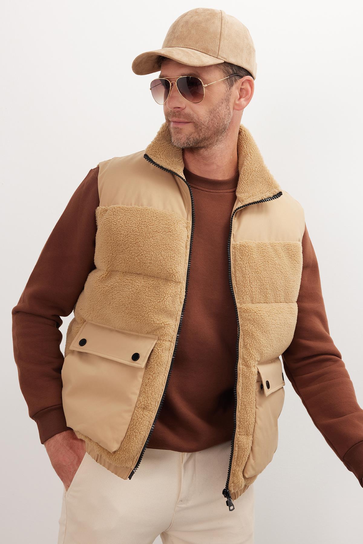 Tudors  Erkek Regular Fit Klasik Kesim Kürk Detaylı Dik Yaka Çift Cepli Sıcak Tutan Taş Yelek - Görsel 4