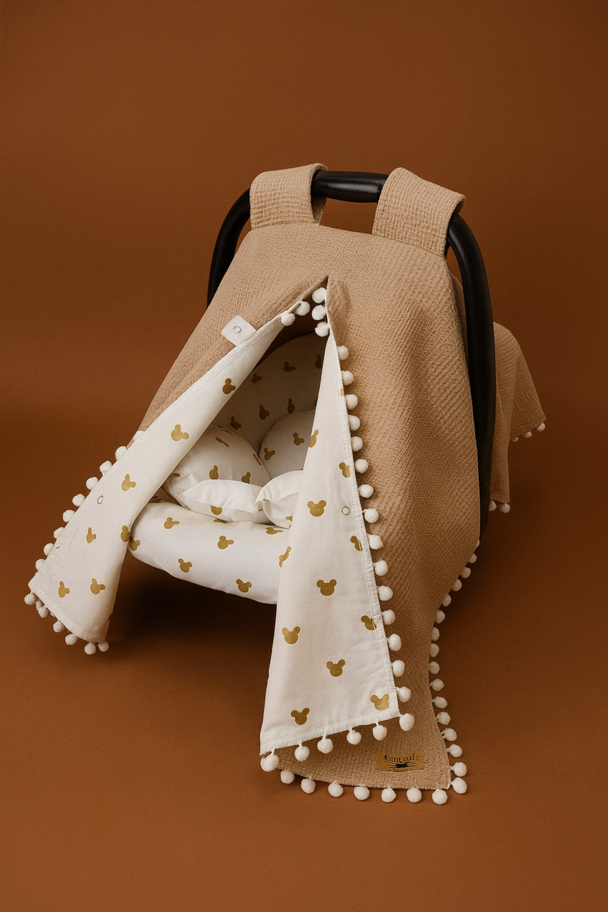 BeygeBaby Çift Katlı Kahve Pike ve Mickey Desenli Çift Yönlü Puset Örtüsü,Minderi ve Çarşafı (3LÜ SET) fotoğrafı 2 (önizleme)