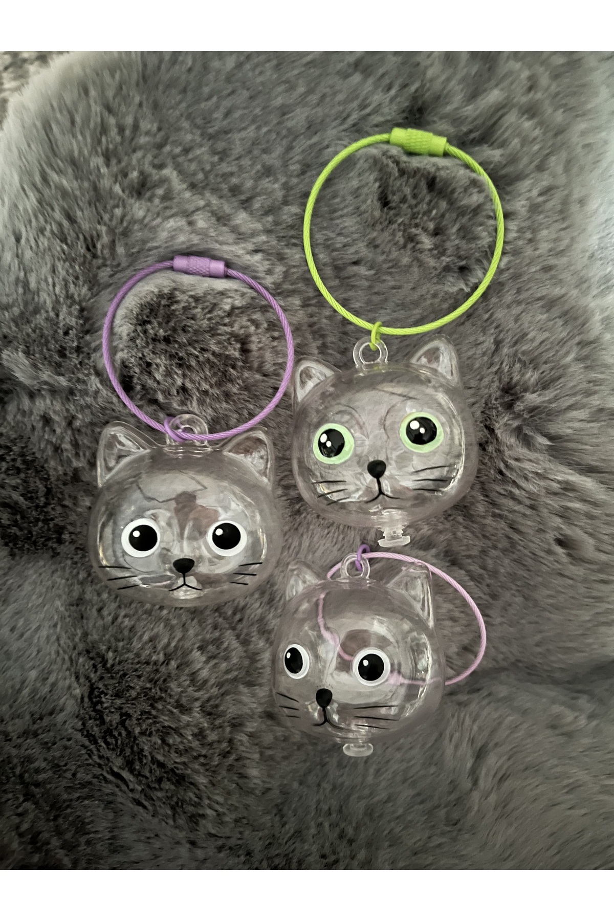 ZephiaStore Kedi Tüyü Saklama Anahtarlığı Kedi Kafası Modeli (rastgele 1 adet)