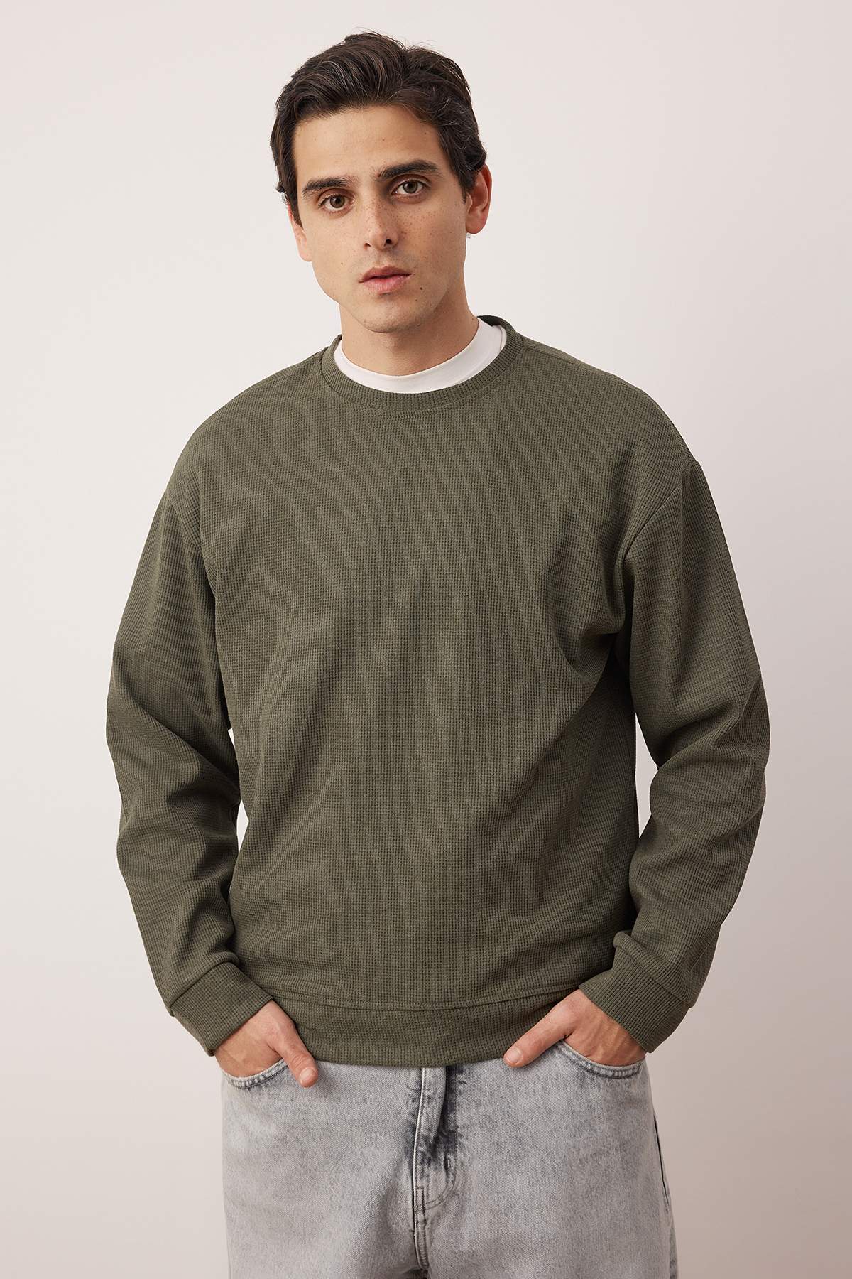 Trendyolmilla  Siyah - Haki Yeni Oversize/Geniş Kalıp 2'li Paket Dokulu Waffle Sweatshirt TMNAW26SW00028 - Görsel 5