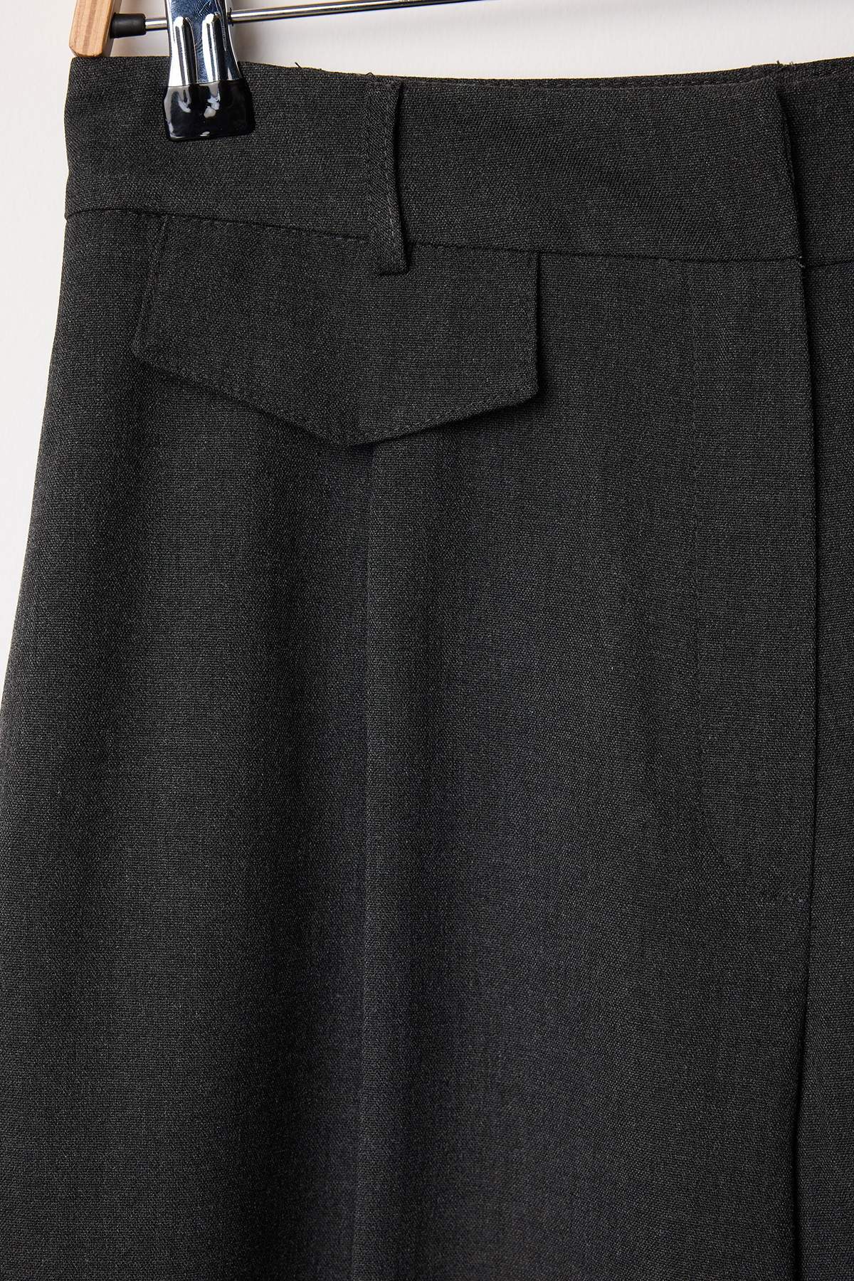 Trendyolmilla  Antrasit Melanjlı Uzun Kumaş Şort & Bermuda TWOAW26SR00052 - Görsel 7