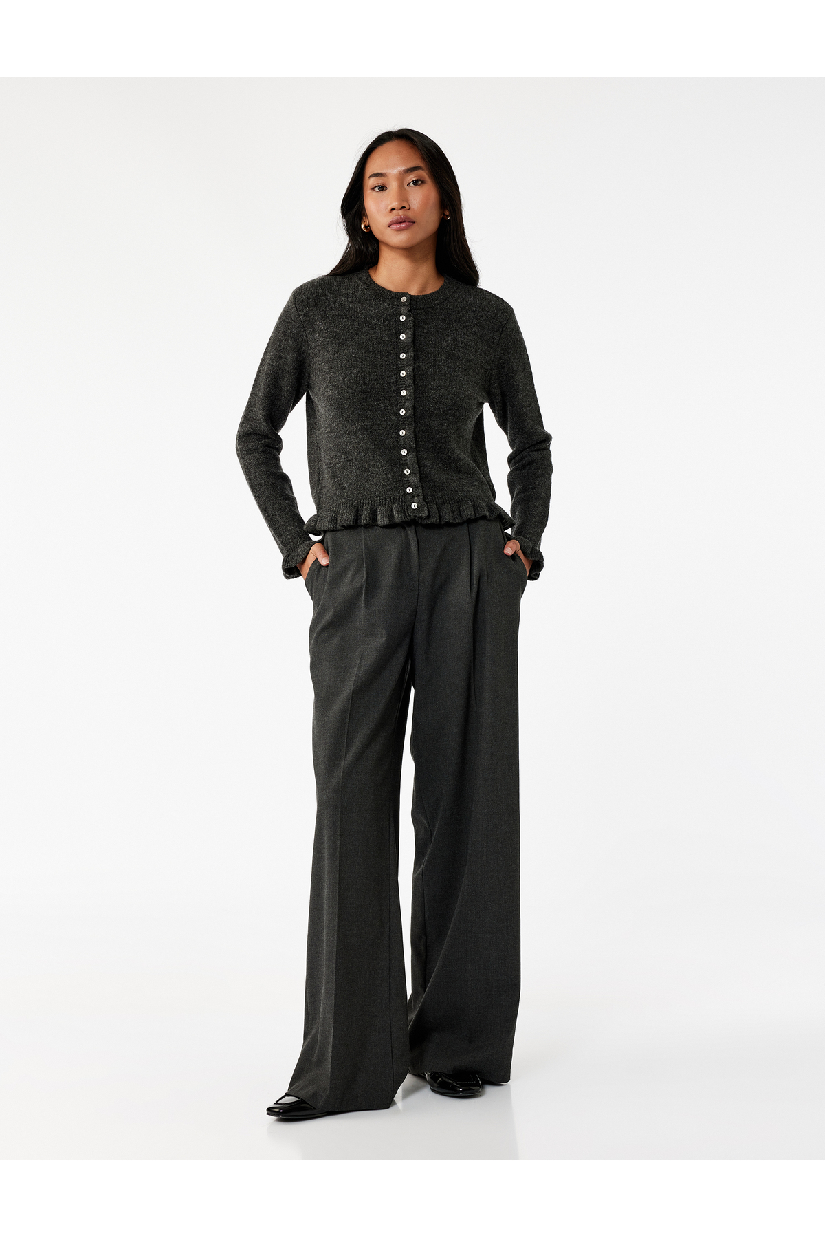 Koton  Fırfır Detaylı Uzun Kollu Bisiklet Yaka Triko Hırka - Görsel 2