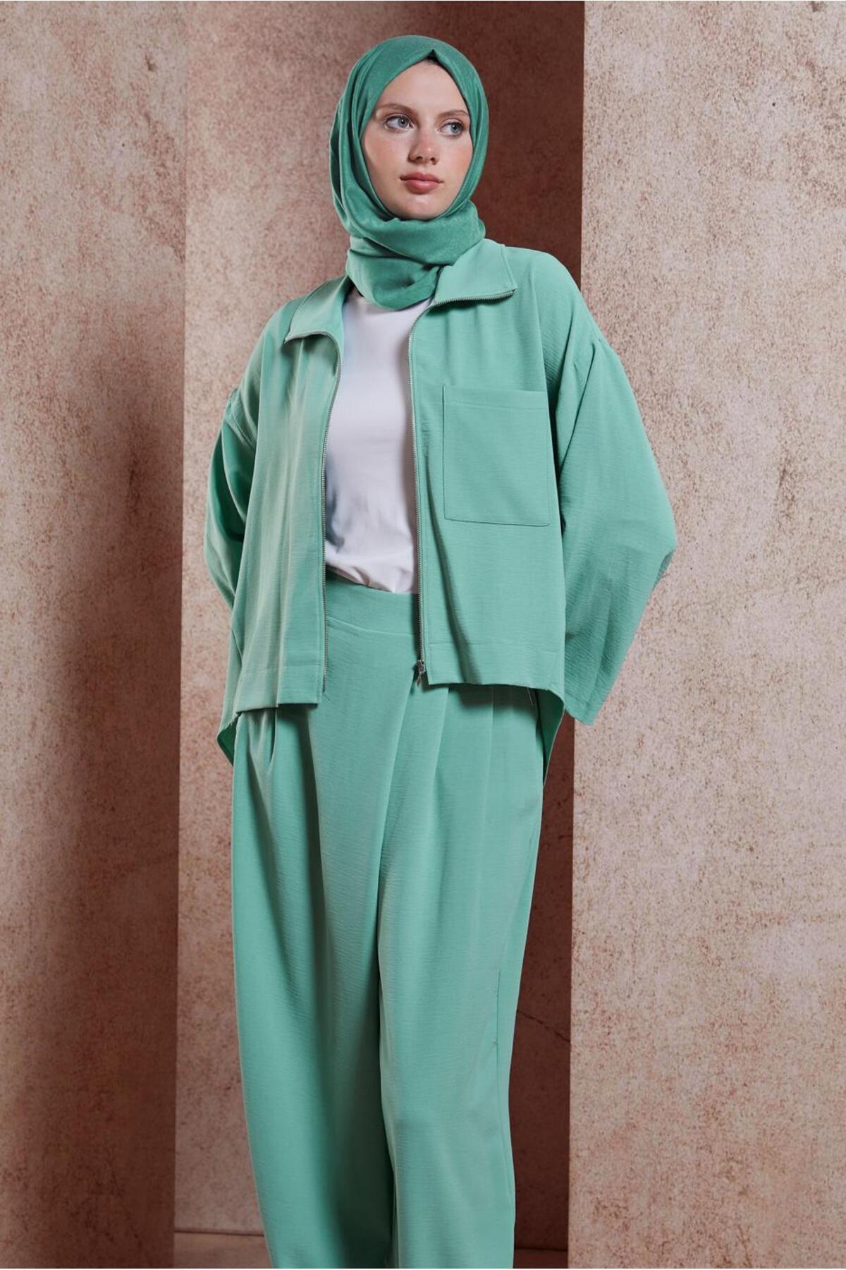 آلوینا ست شلوار زیپدار ۴۴۴۶۱ آلوینا ست شلوار زیپدار ۴۴۴۶۱