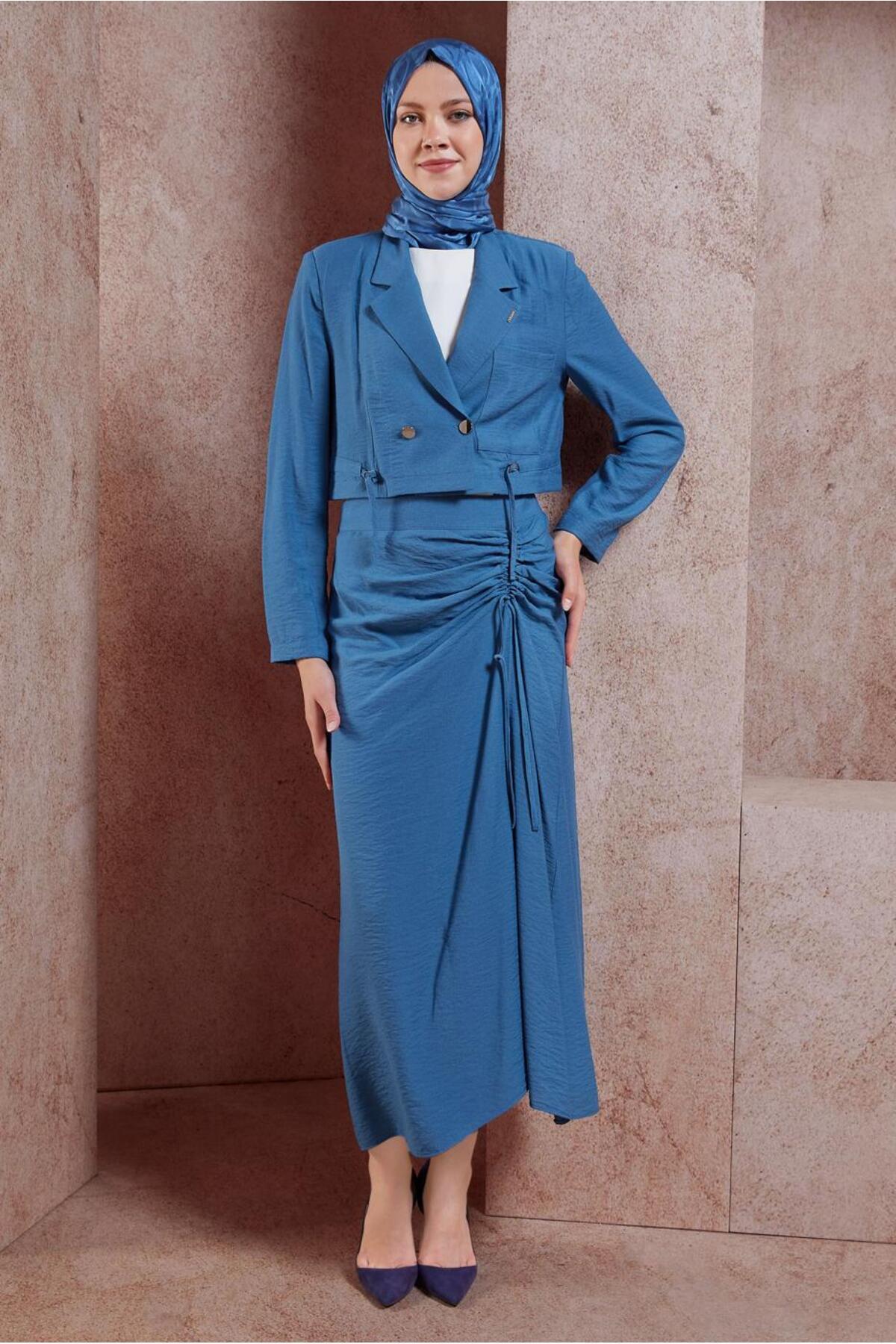 آلوینا ست دامن و پیراهن طرحدار ۴۴۵۰۵ آلوینا ست دامن و پیراهن طرحدار ۴۴۵۰۵