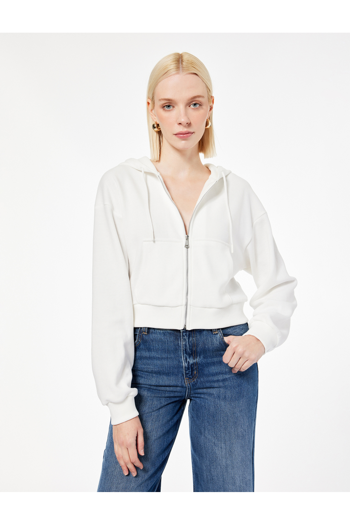 Koton  Pamuklu Slim Fit Cepli Uzun Kollu Fermuarlı Kapüşonlu Hırka