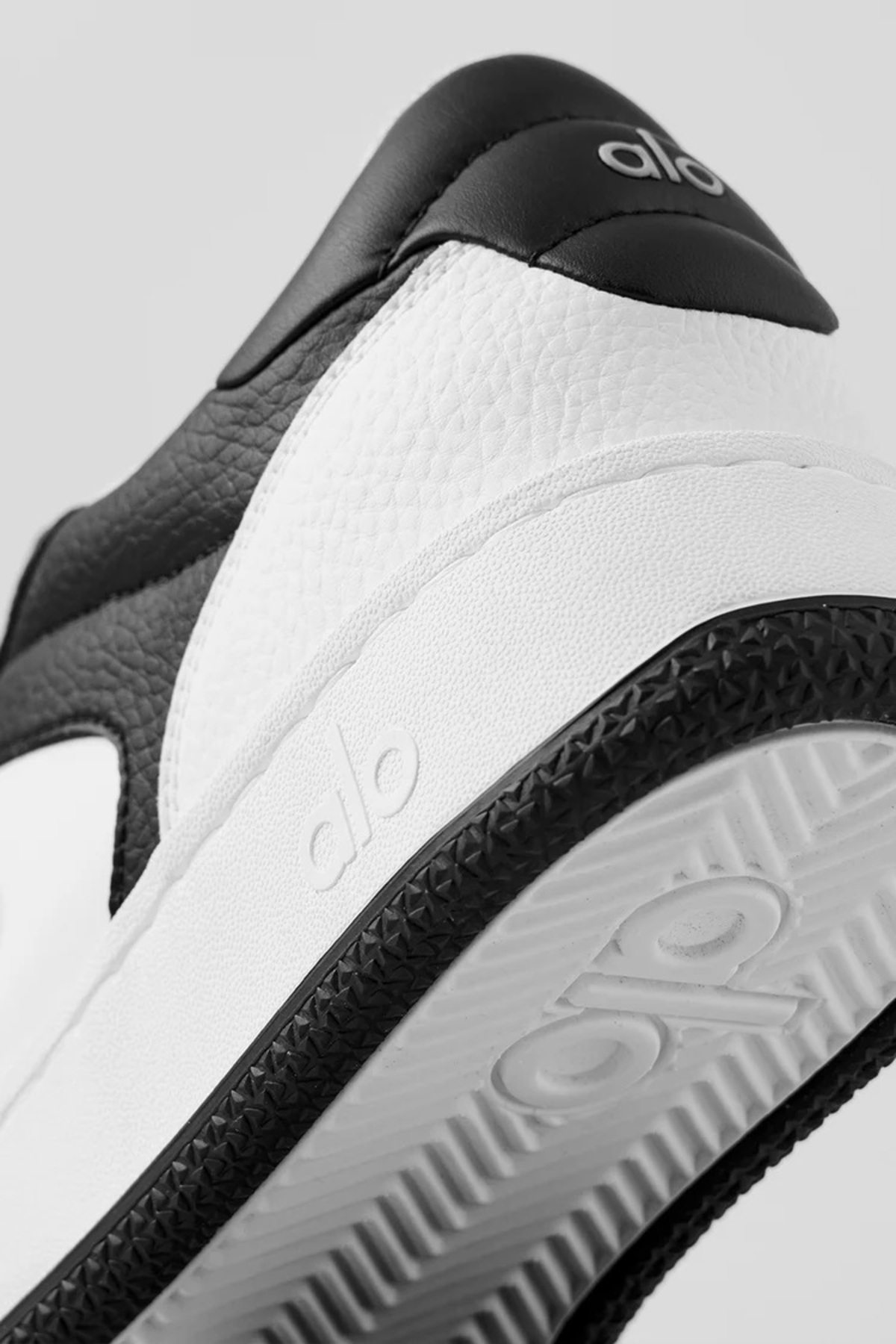 Alo Yoga X 01 CLASSIC KADIN AYAKKABI A0685U-BLACK - Fiyatı, Yorumları