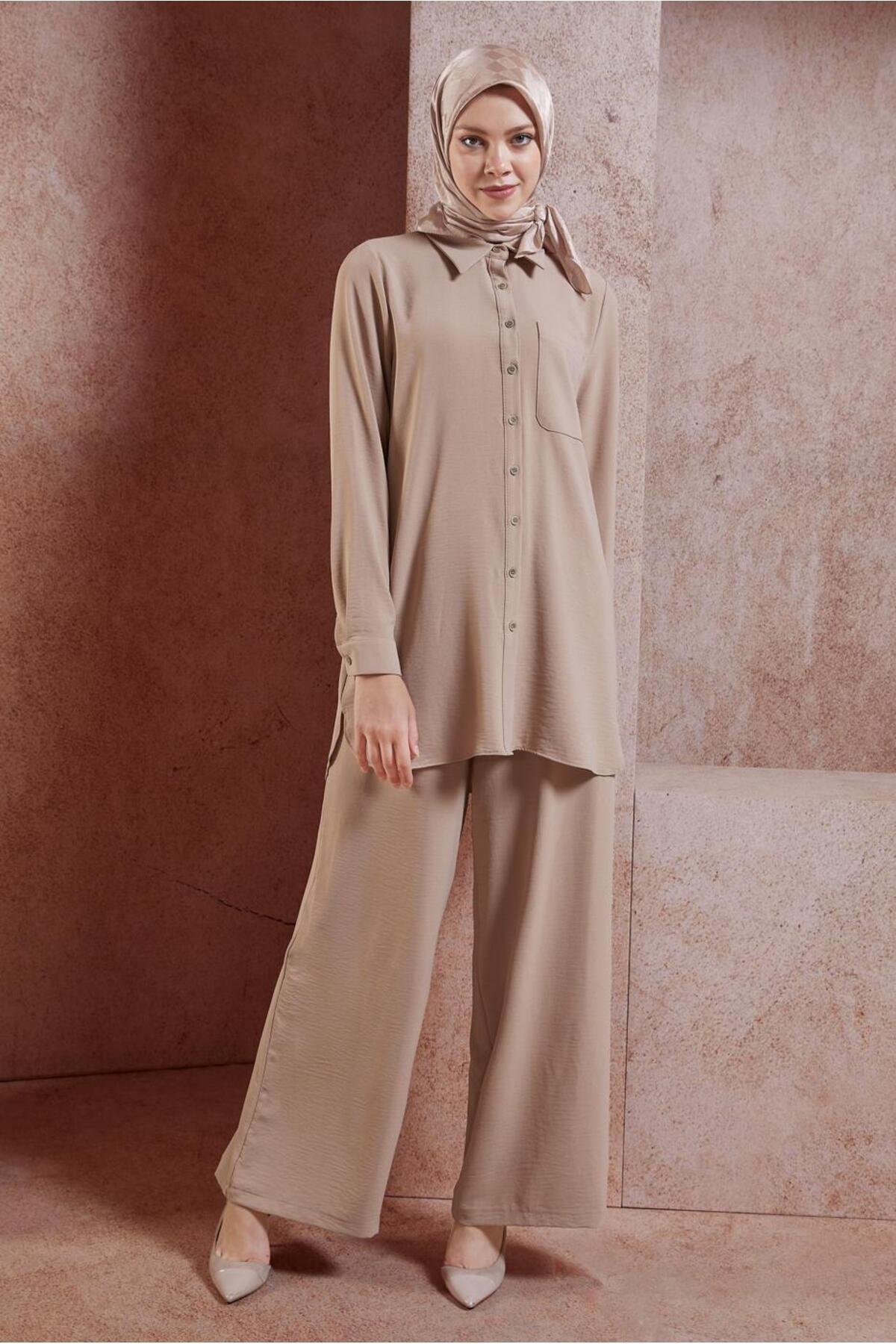 آلوینا ست پیراهن یقهدار و شلوار ۴۴۷۵۶ آلوینا ست پیراهن یقهدار و شلوار ۴۴۷۵۶