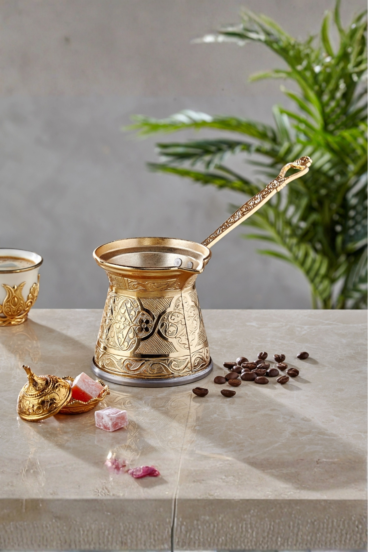 ArnaBella Cezpot Klasik 4 Kişilik Döküm Cezve İndüksiyon (Mıknatıslı) Ocaklara Uyumlu Gold