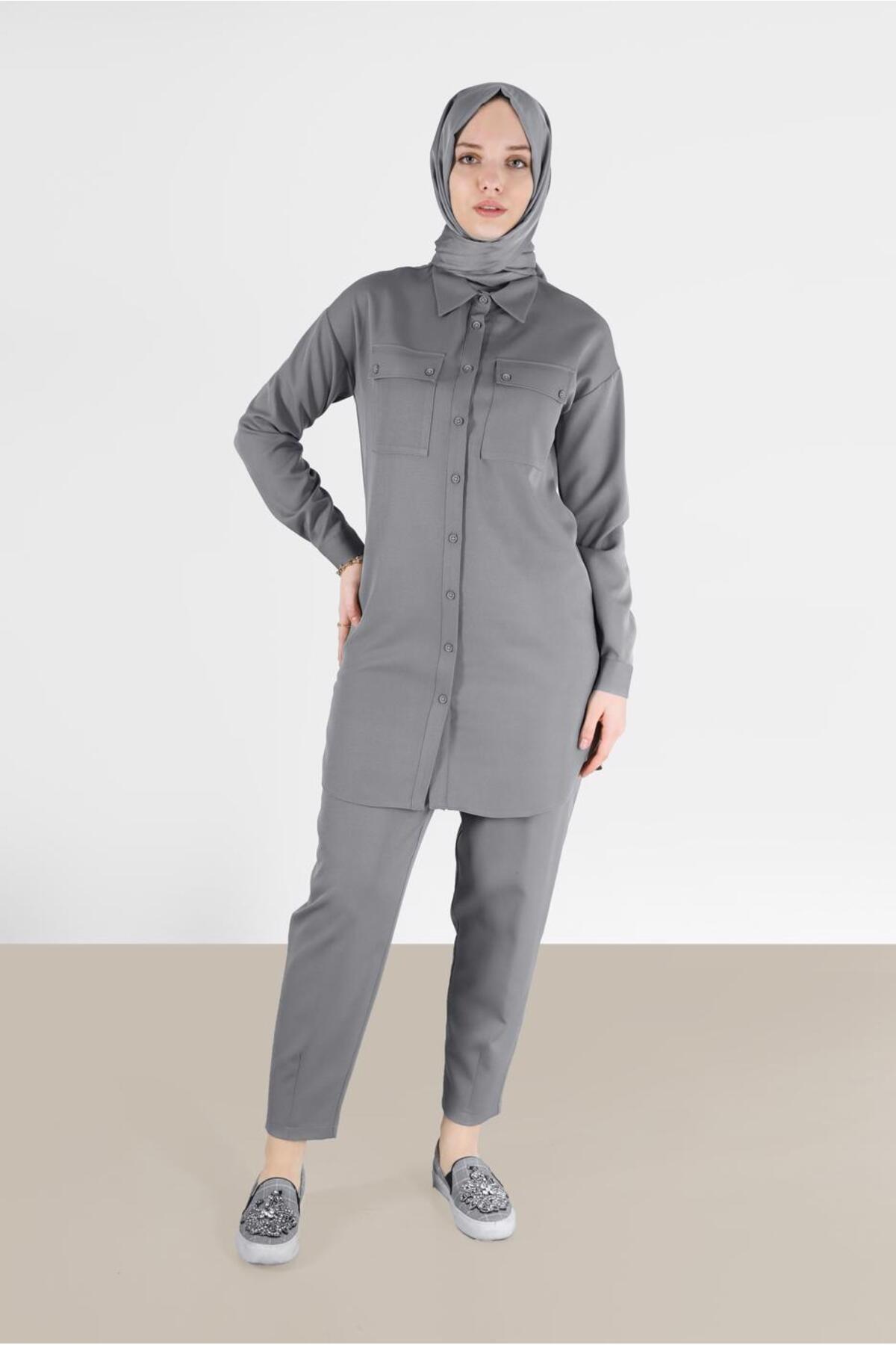 آلوینا ست شلوار دو تکه جیب‌دار دکمه‌دار ۴۲۳۱۲