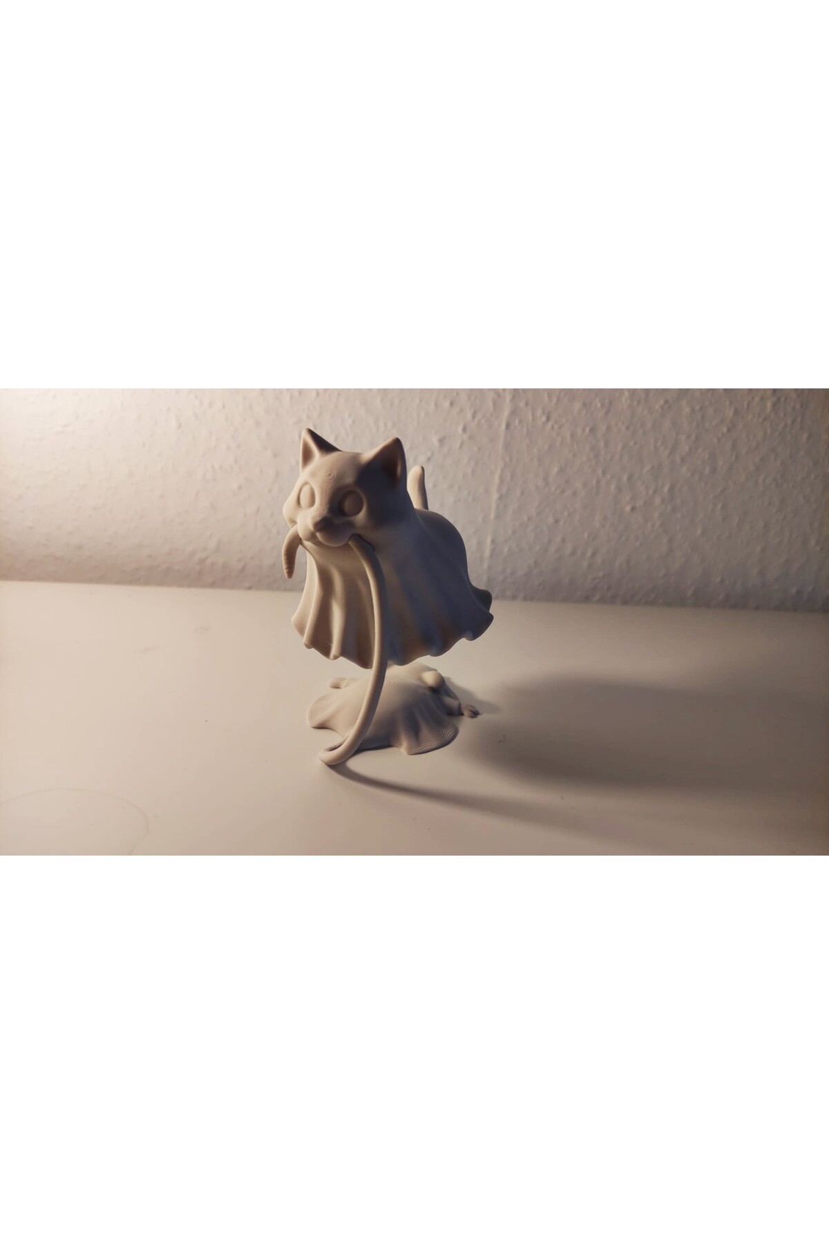 İllüzyon Yaratan Uçan Kedi - Özel Tasarım 3D Baskı - 3D Baskı 14 CM Yükseklik