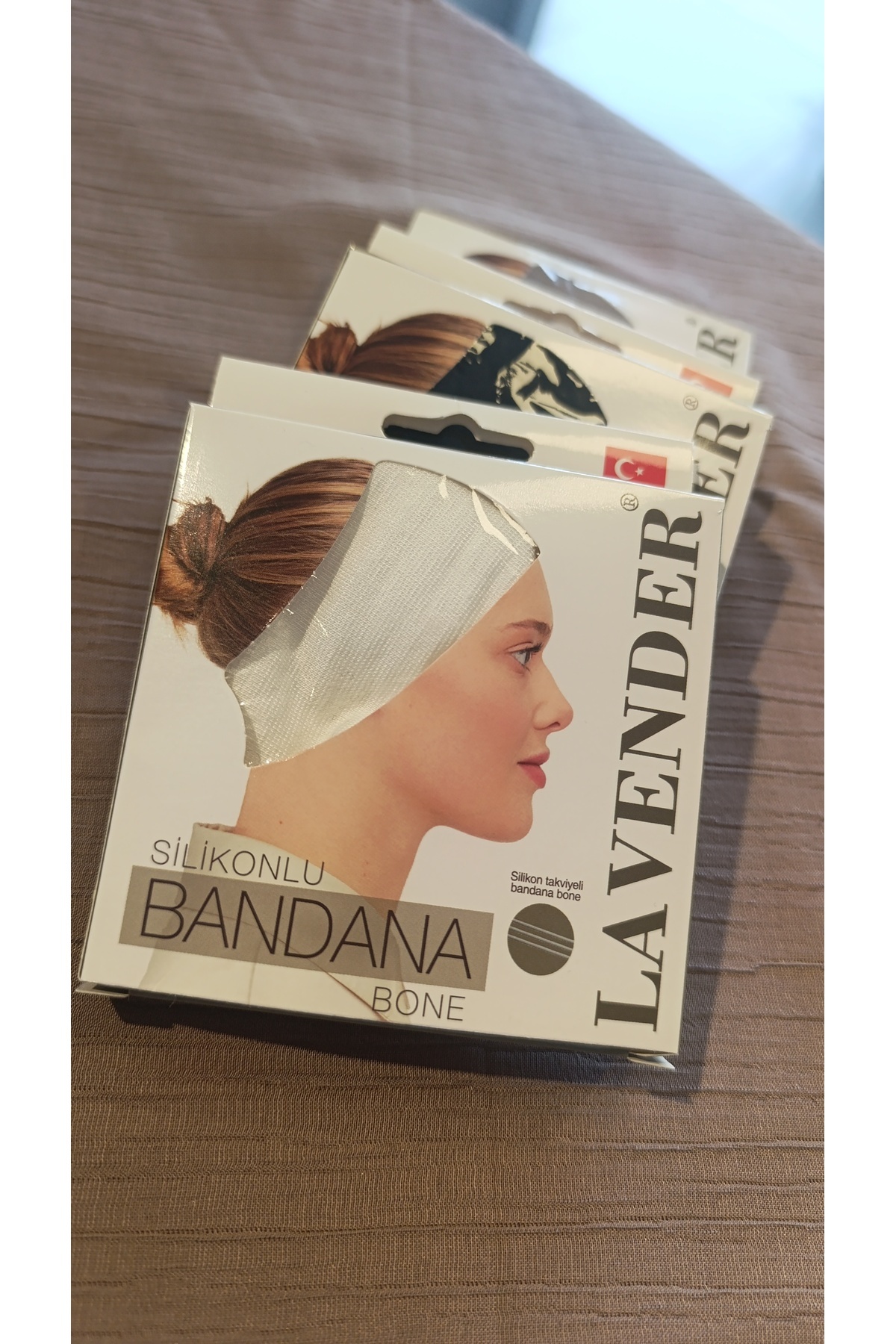 SİLİKONLU KAYDIRMAZ BANDANA / BONE SPOR YA DA TESETTÜR