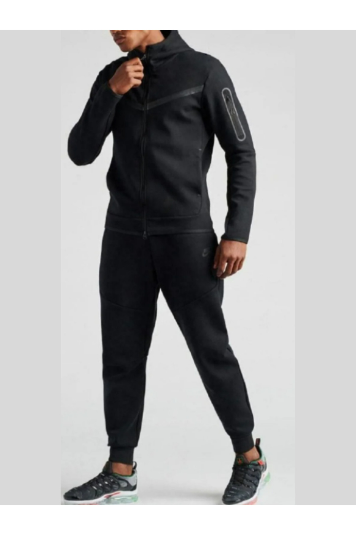 Tech Fleece Siyah Eşofman Takımı — مشکی 1opliaa11 — تصویر 4 از 4