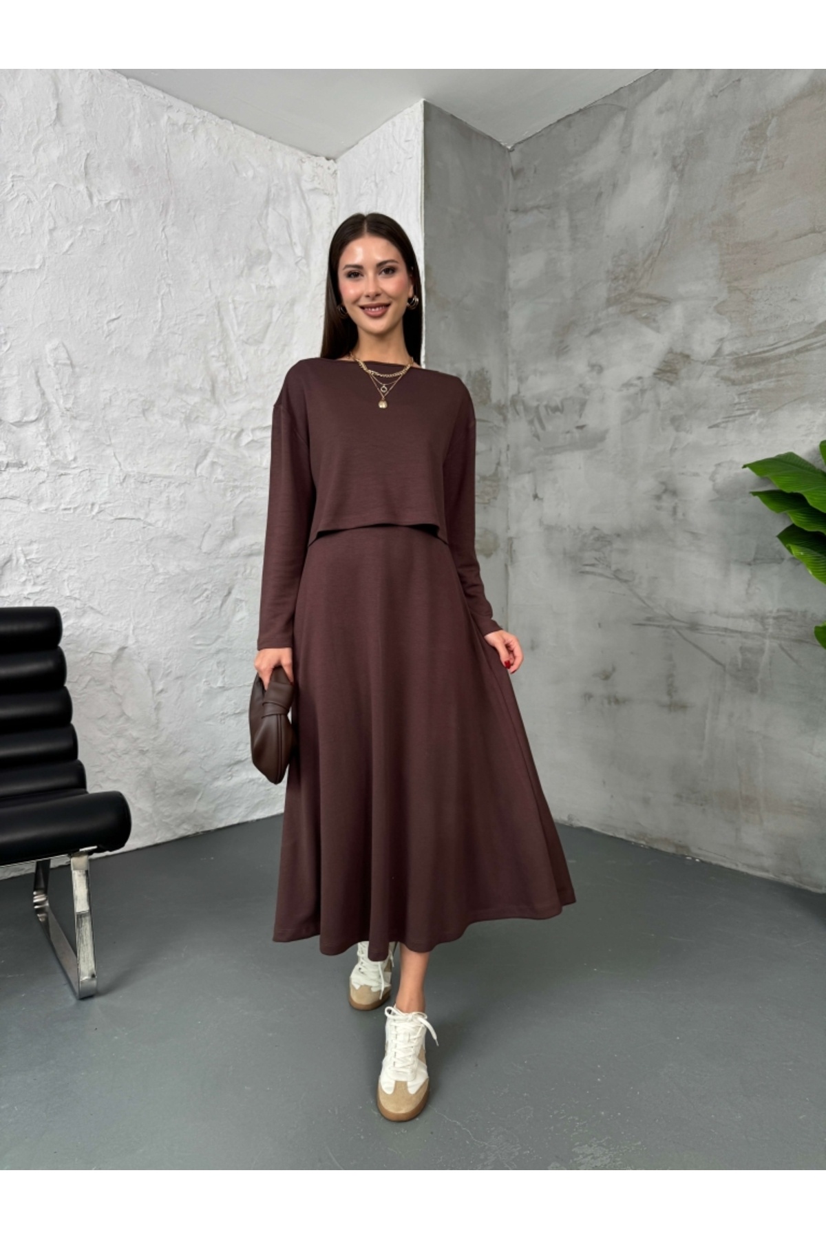 Elif Özbey Butik  Kahverengi Modal Bluzlu İkili Takım Elbise - Görsel 5