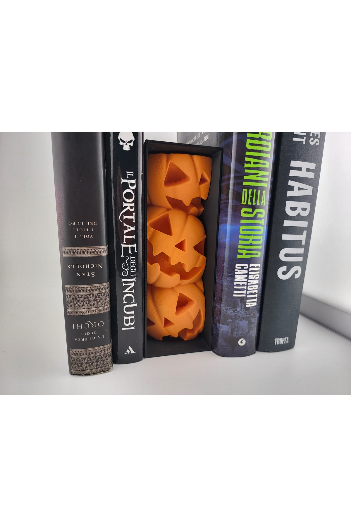 Cadılar Bayramı Balkabağı Kitap Köşesi - Spooky Bookshelf - 3D Baskı 17cm Yükseklik