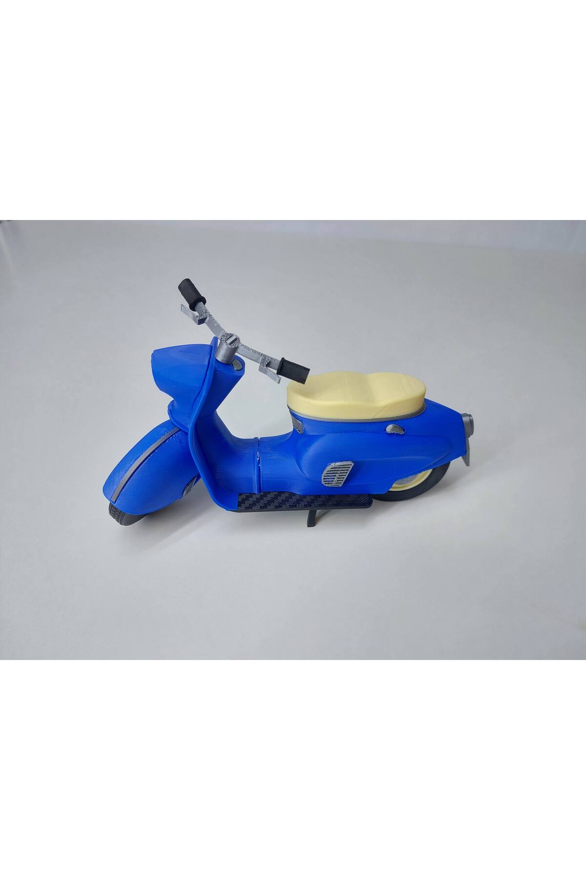 3D-Motorradmodell im Verhältnis 12/1