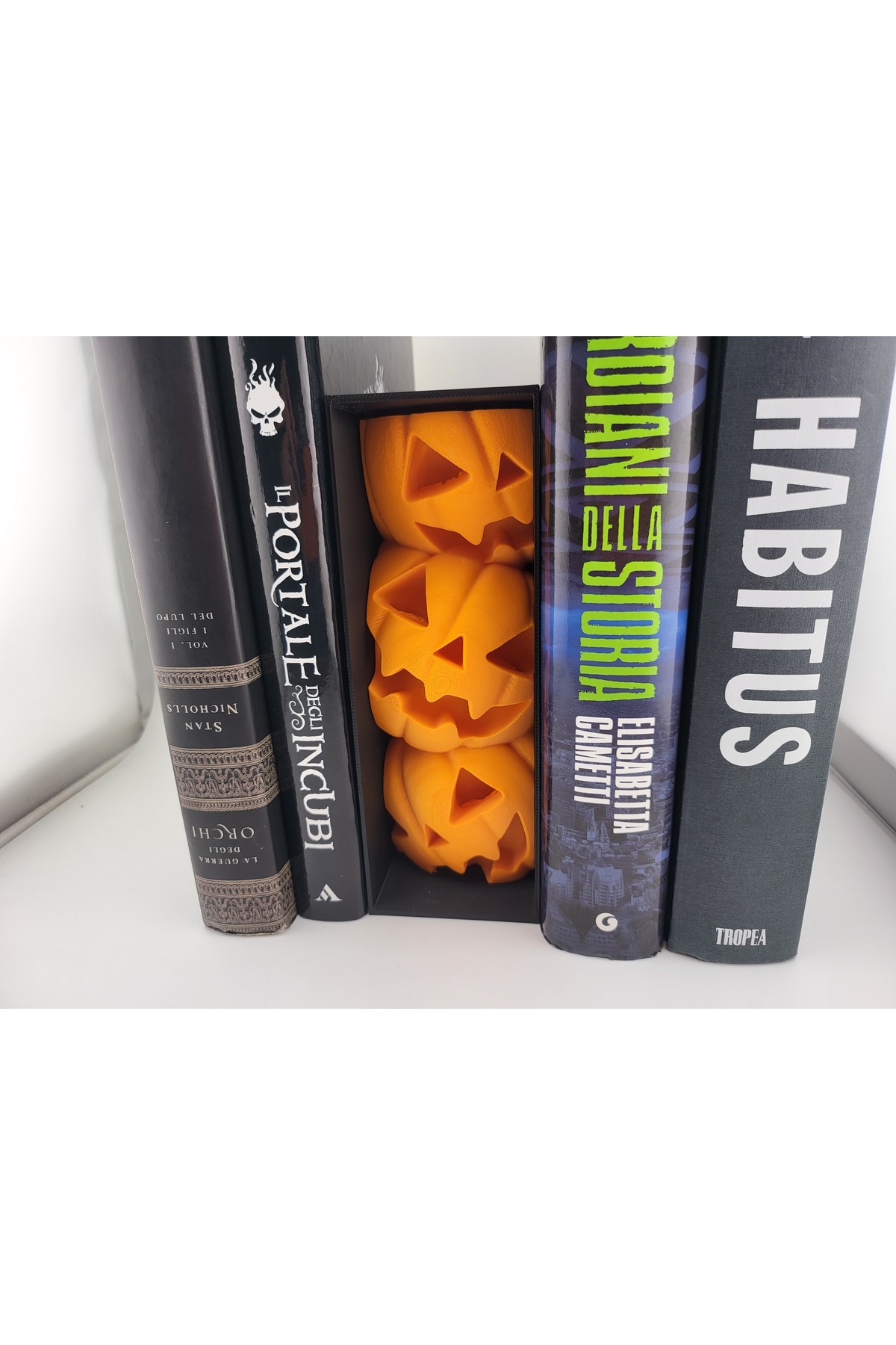 Cadılar Bayramı Balkabağı Kitap Köşesi - Spooky Bookshelf - 3D Baskı 17cm Yükseklik