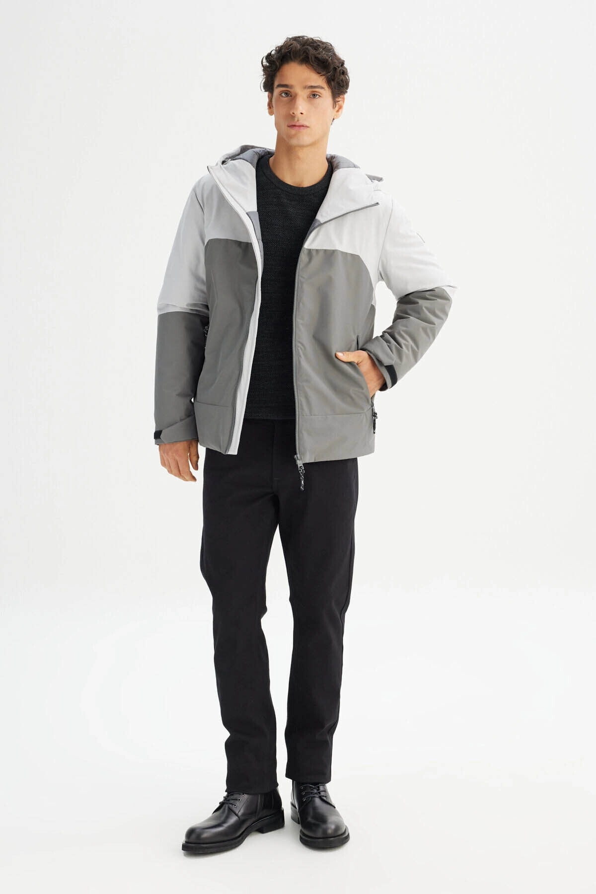 Relaxed Fit Antrasit Erkek Mont L2520257003 — خاکستری EMC8GY115309 — تصویر 2 از 5