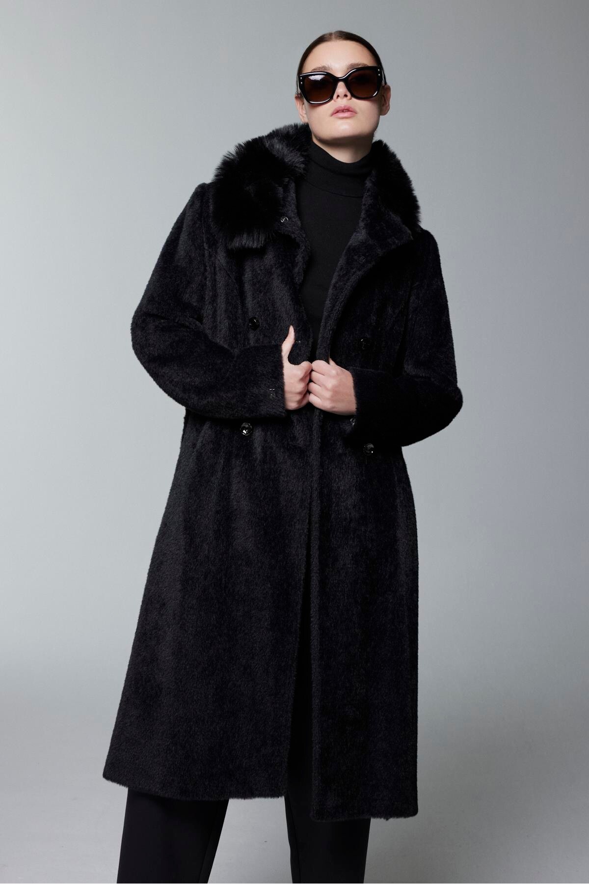 Zühre  Kürk Yaka Düğme ve Kuşak Detaylı Kaban - Görsel 7