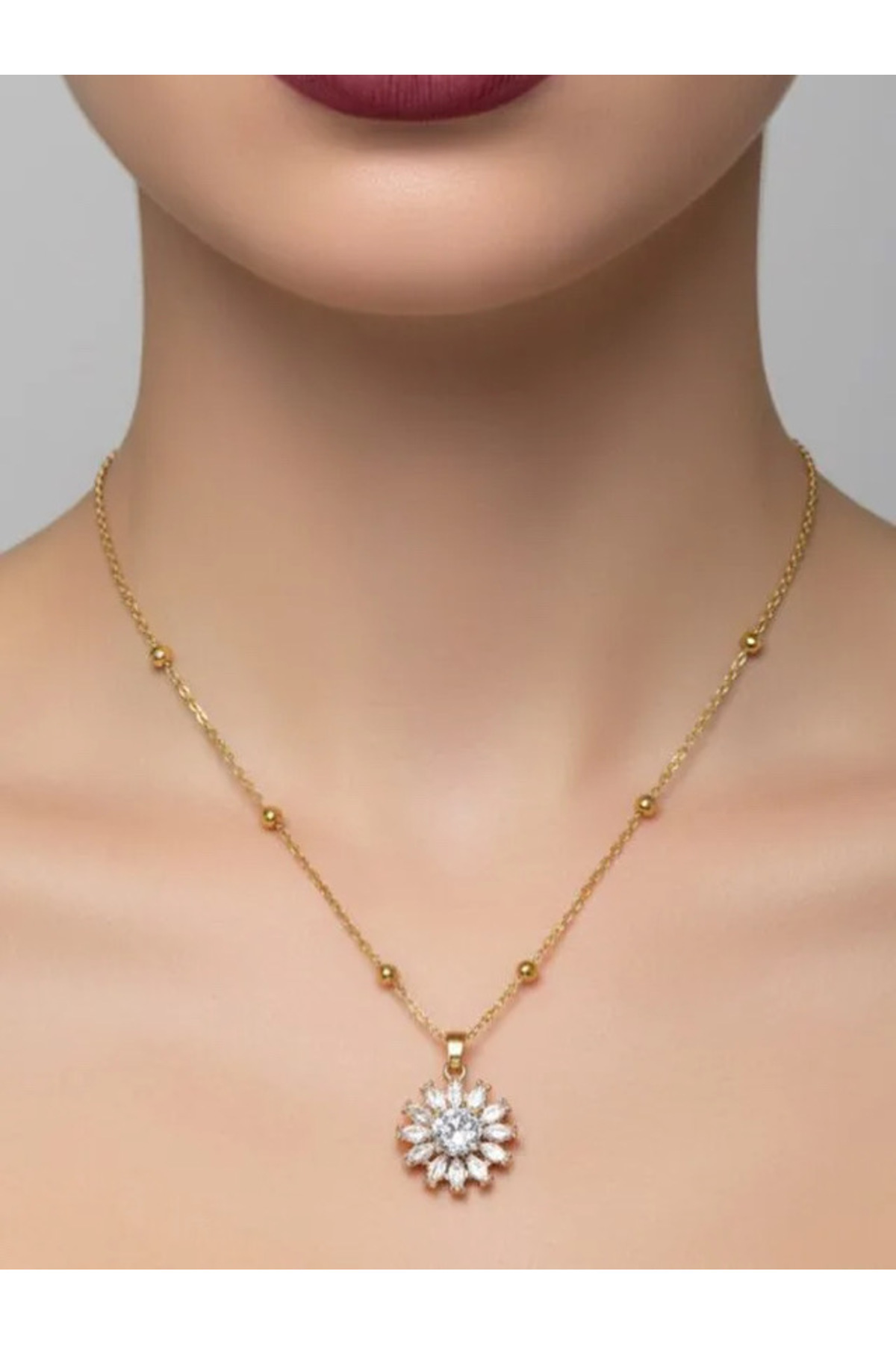 ALBATROS Yuvarlak Mekik Taşlı Model Top Zincir Çelik Kolye