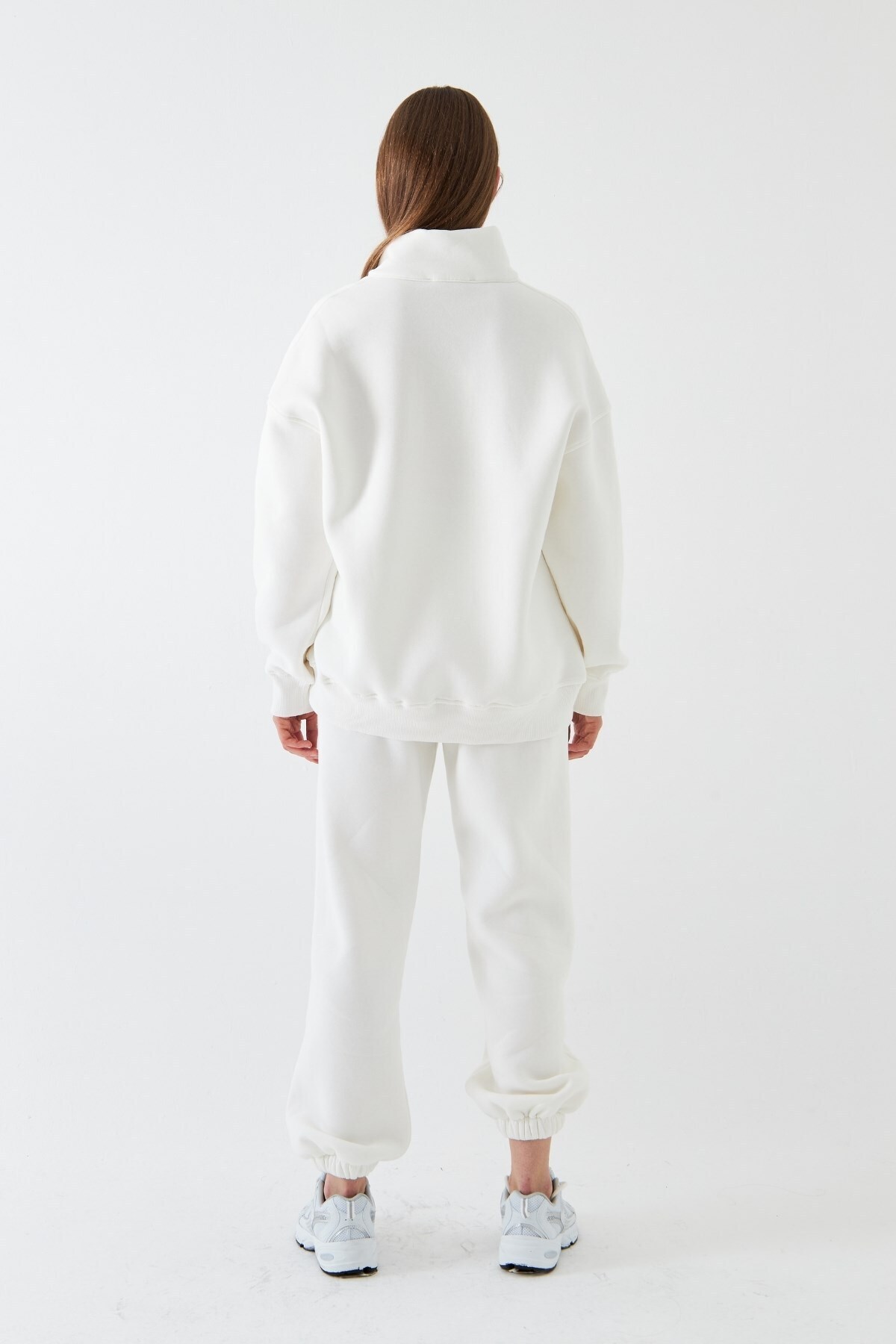 The Champ Clothing  Unisex Oversize Sweatshirt Basic Beyaz – Yarım Fermuar Dik Yaka, 3 İplik Şardonlu Polar - Görsel 8