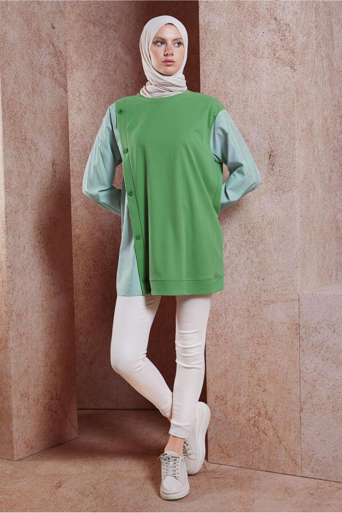 آلوینا تونیک ورزشی تزیین شده ۴۴۷۵۱ آلوینا تونیک ورزشی تزیین شده ۴۴۷۵۱