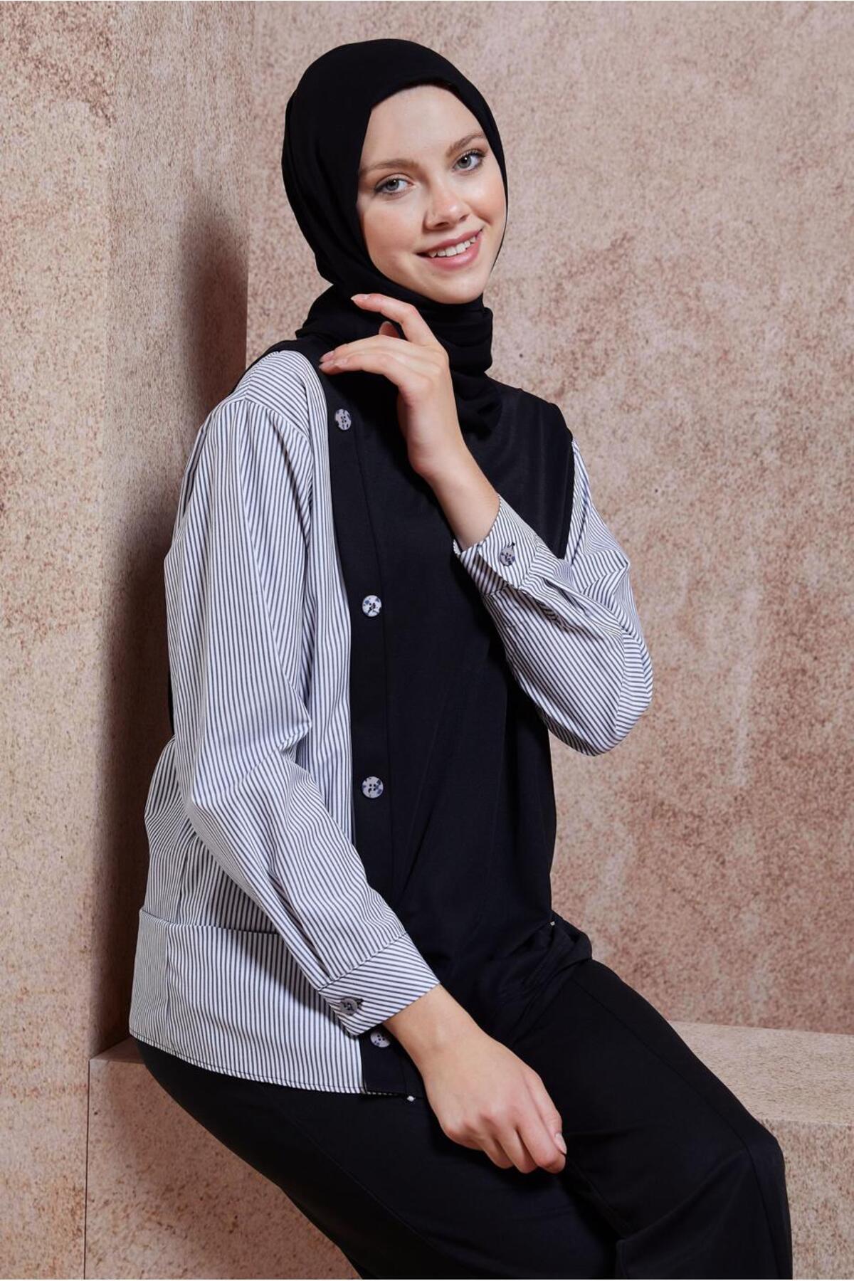 آلوینا تونیک ورزشی تزیین شده ۴۴۷۵۱ آلوینا تونیک ورزشی تزیین شده ۴۴۷۵۱