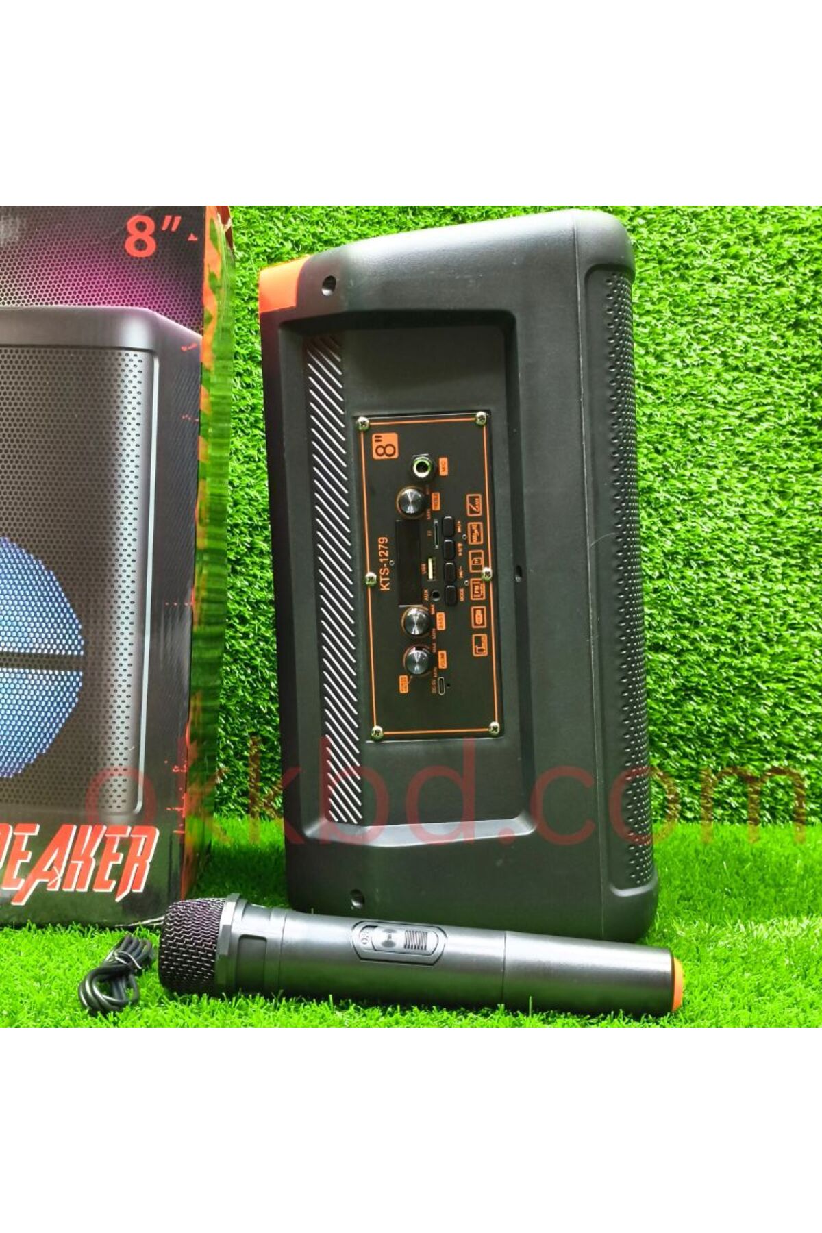 Resim SILATECH KTS-1279 8 İNÇ Kablosuz Mikrofonlu Rgb Ledli Taşınabilir Bluetooth Hoparlör Usb-Tf-Fm Radyo Siyah 