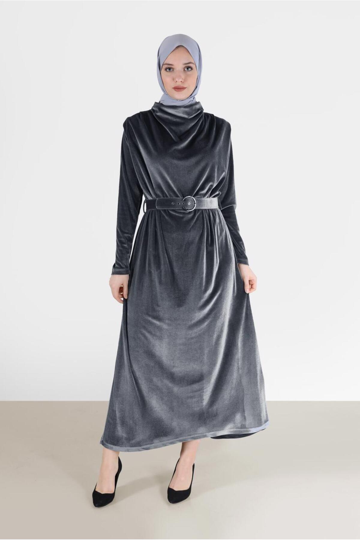 آلوینا پیراهن مخمل کمربنددار ۴۲۴۱۶ آلوینا پیراهن مخمل کمربنددار ۴۲۴۱۶