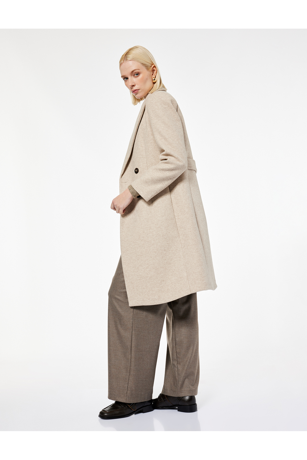 Koton  Cepli Uzun Kollu Kruvaze Düğmeli Kaşe Kaban - Görsel 2
