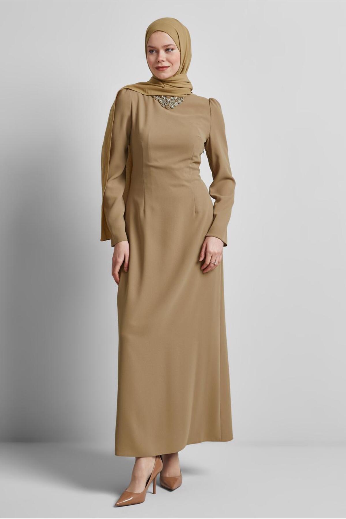 آلوینا لباس مجلسی طرح سنگ ۴۵۳۵۵ آلوینا لباس مجلسی طرح سنگ ۴۵۳۵۵