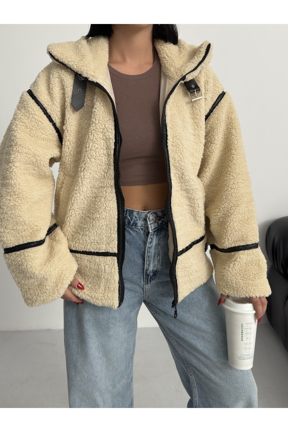 ALFUDO Moda Collection SUNİ KÜRKLÜ ÜNLÜ MARKANIN MODELİNDE BIKER PELUŞ MONT
