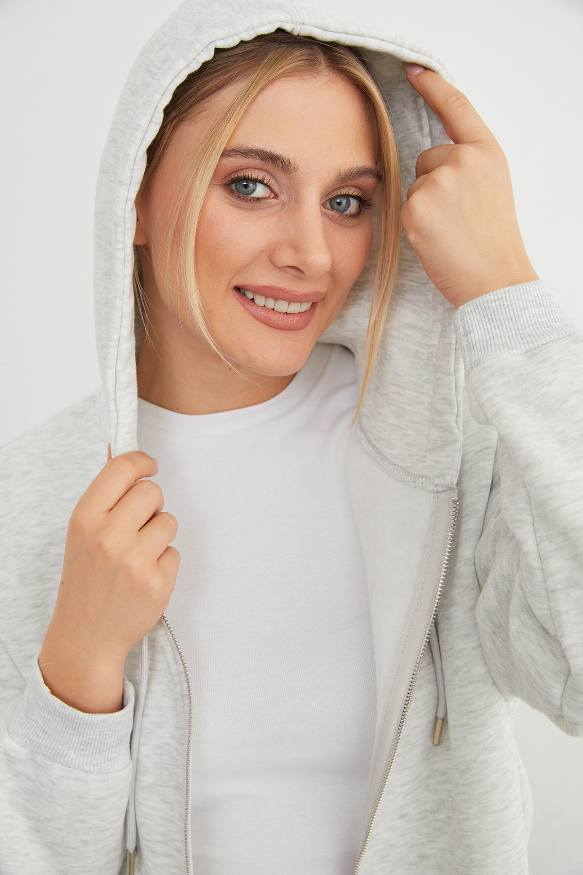 Fullamoda  Basic Fermuarlı Kapüşonlu Oversize Sweatshirt - Görsel 6